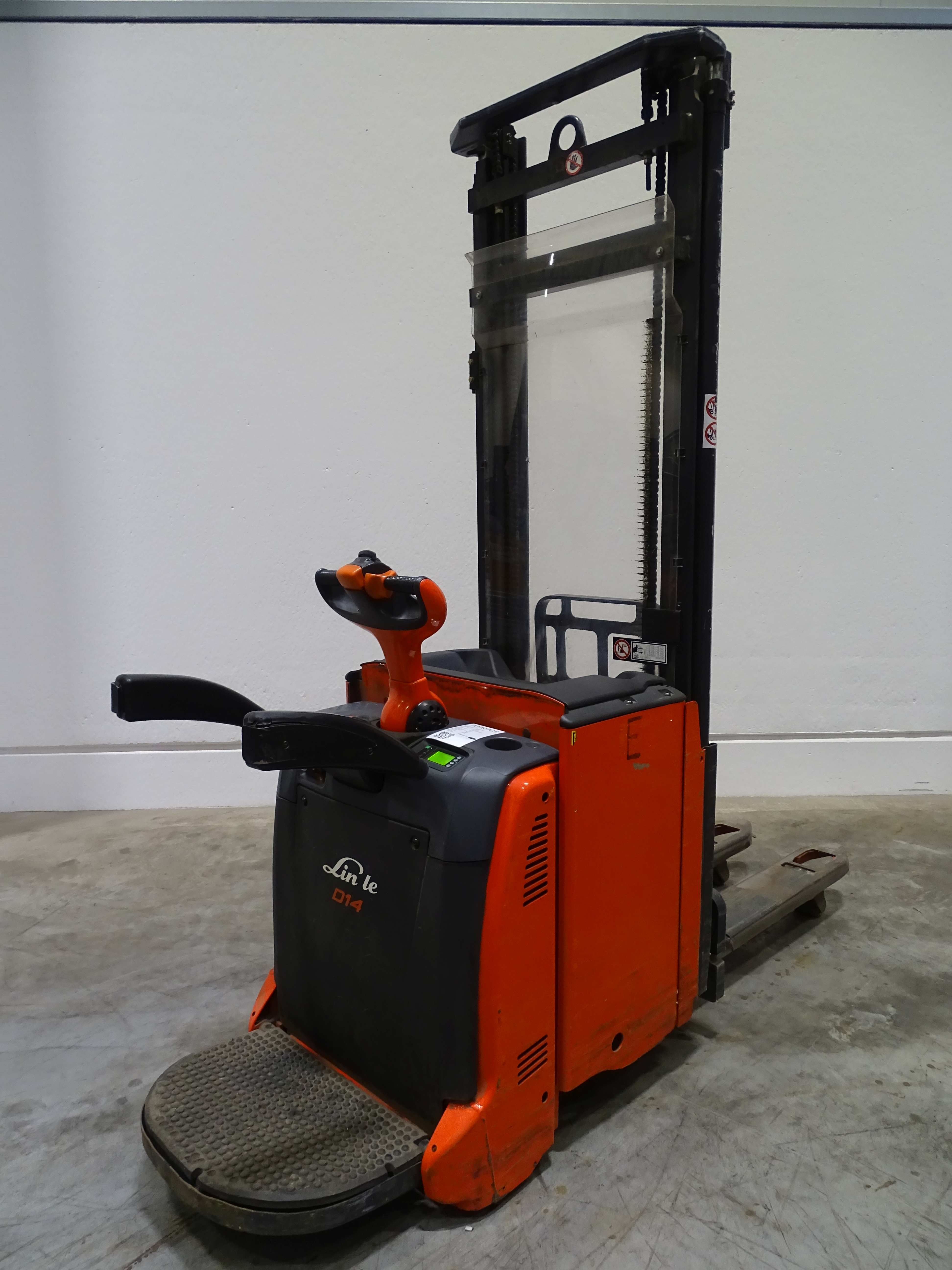 Linde D14AP Stapelaar www.blackforxx.com