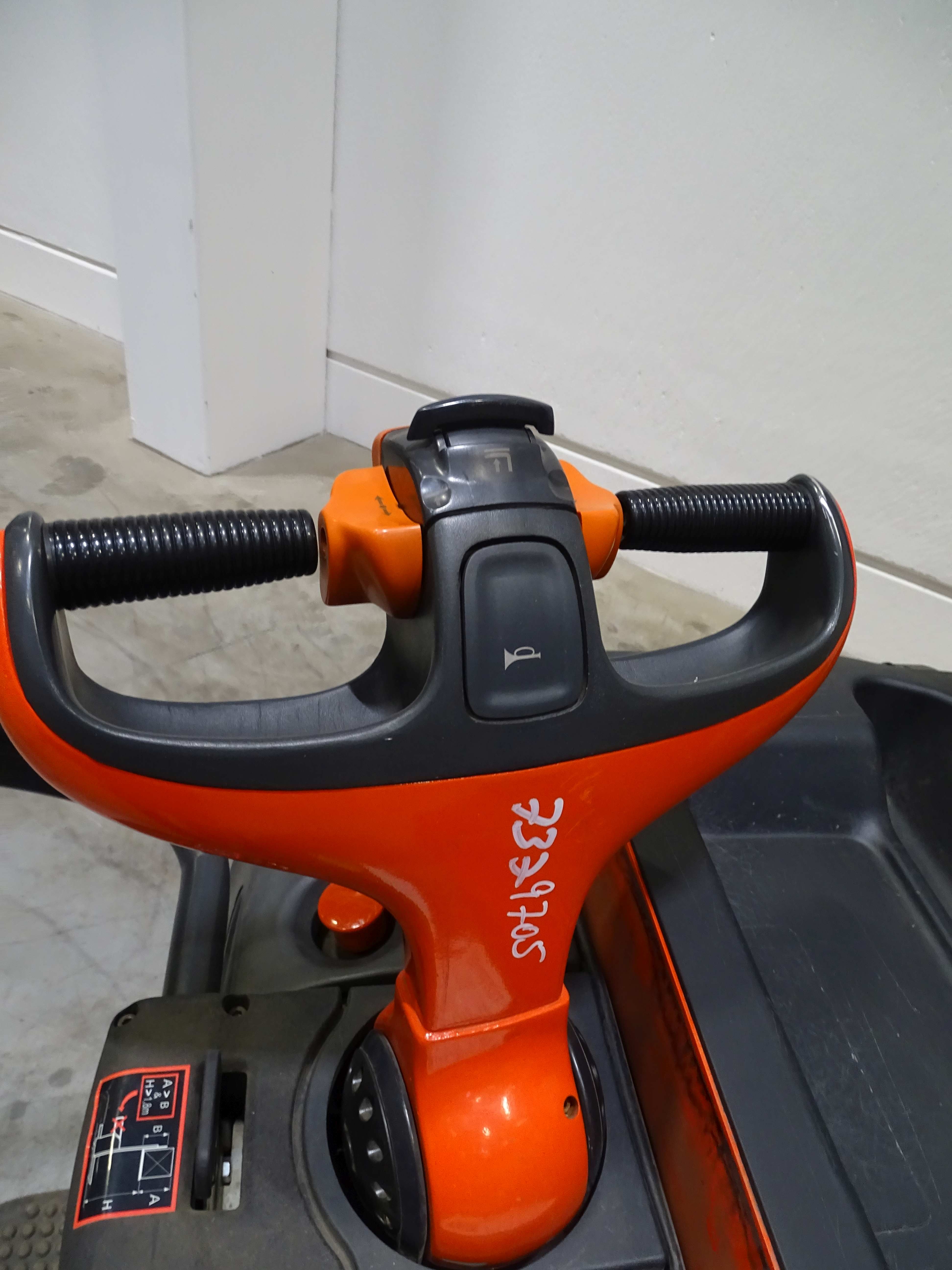 Linde D14AP Stapelaar www.blackforxx.com