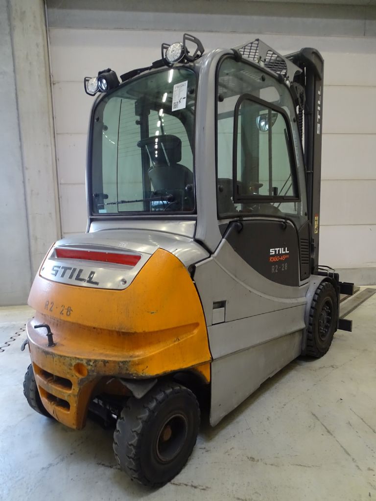 Still RX60-45/600 Elektrische 4-wieler www.blackforxx.com