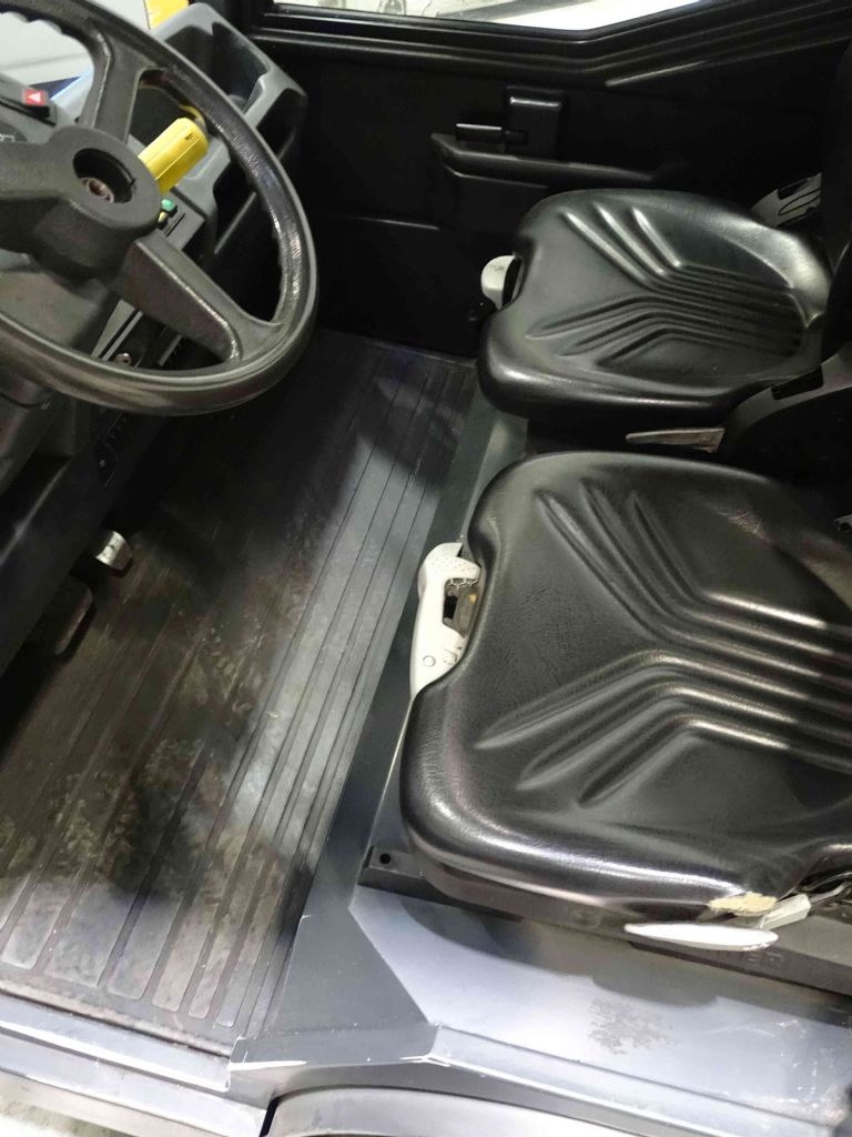 Still R07-25 Schlepper www.blackforxx.com