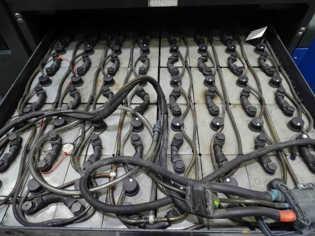 Still R07-25 Schlepper www.blackforxx.com