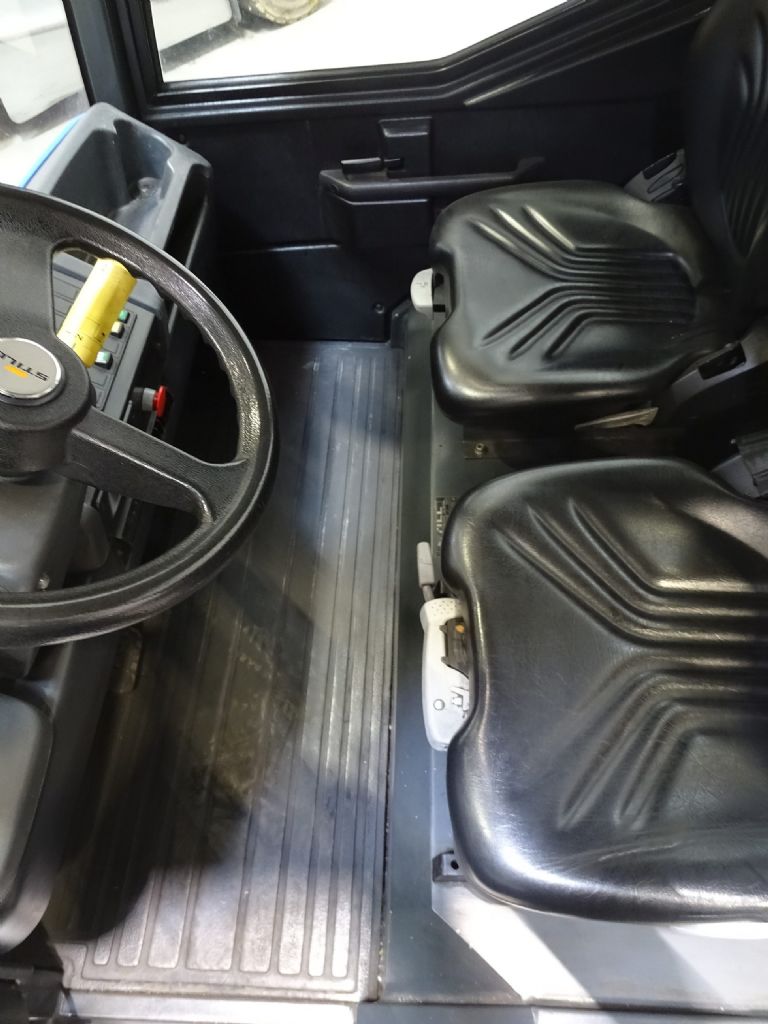 Still R07-25 Schlepper www.blackforxx.com