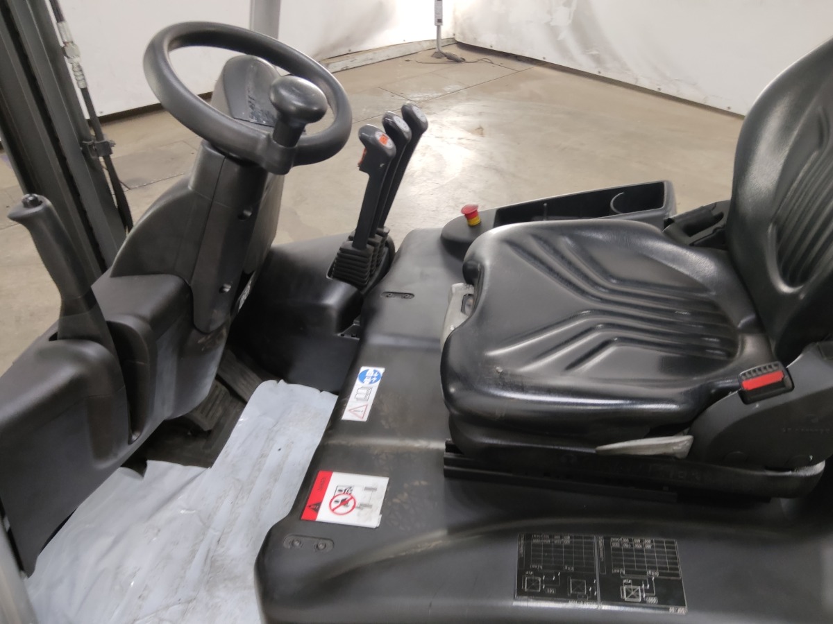Still RX50-13/BRONZE/BATT.NEU Elektro 3 Rad-Stapler www.blackforxx.com