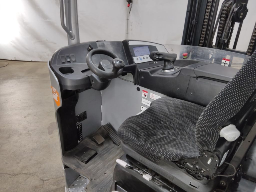 Still FM-X17 Штабелeр-ричтрак www.blackforxx.com