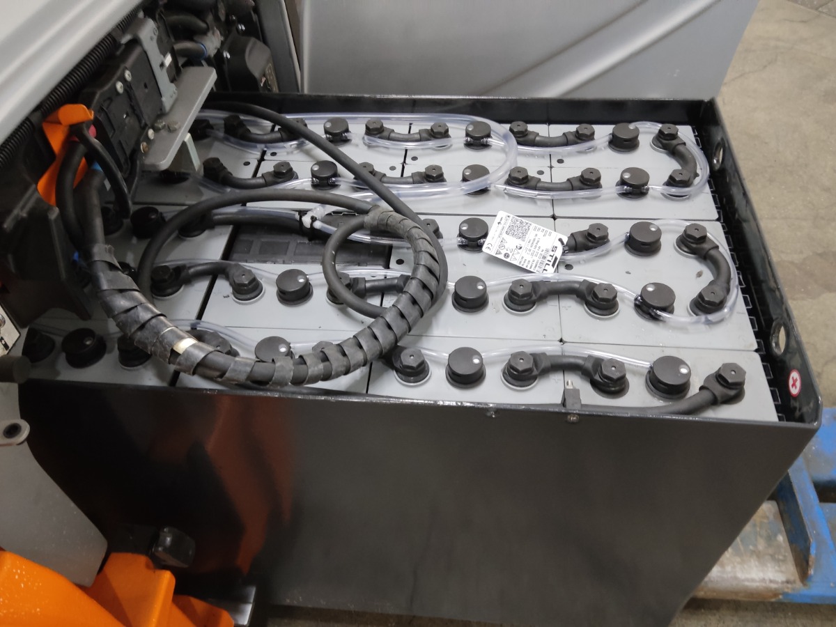 Still RX20-16C Elektro 3 Rad-Stapler www.blackforxx.com