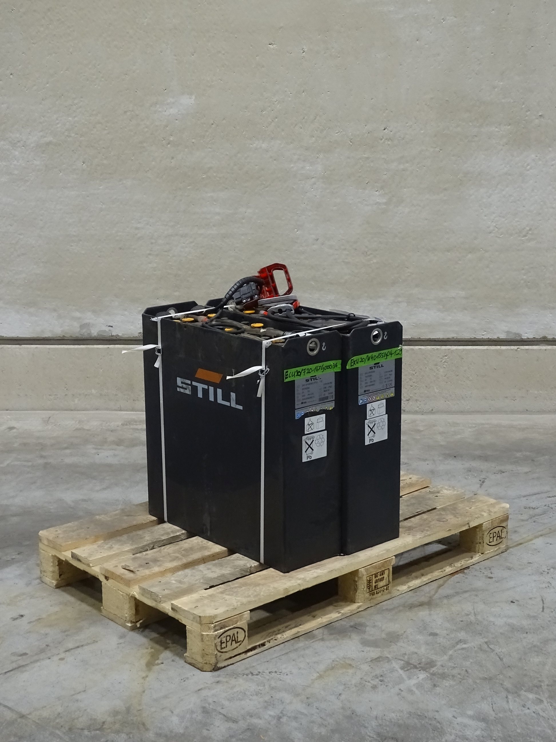 Weitere 2XBATTERIEN Miscelaneo www.blackforxx.com