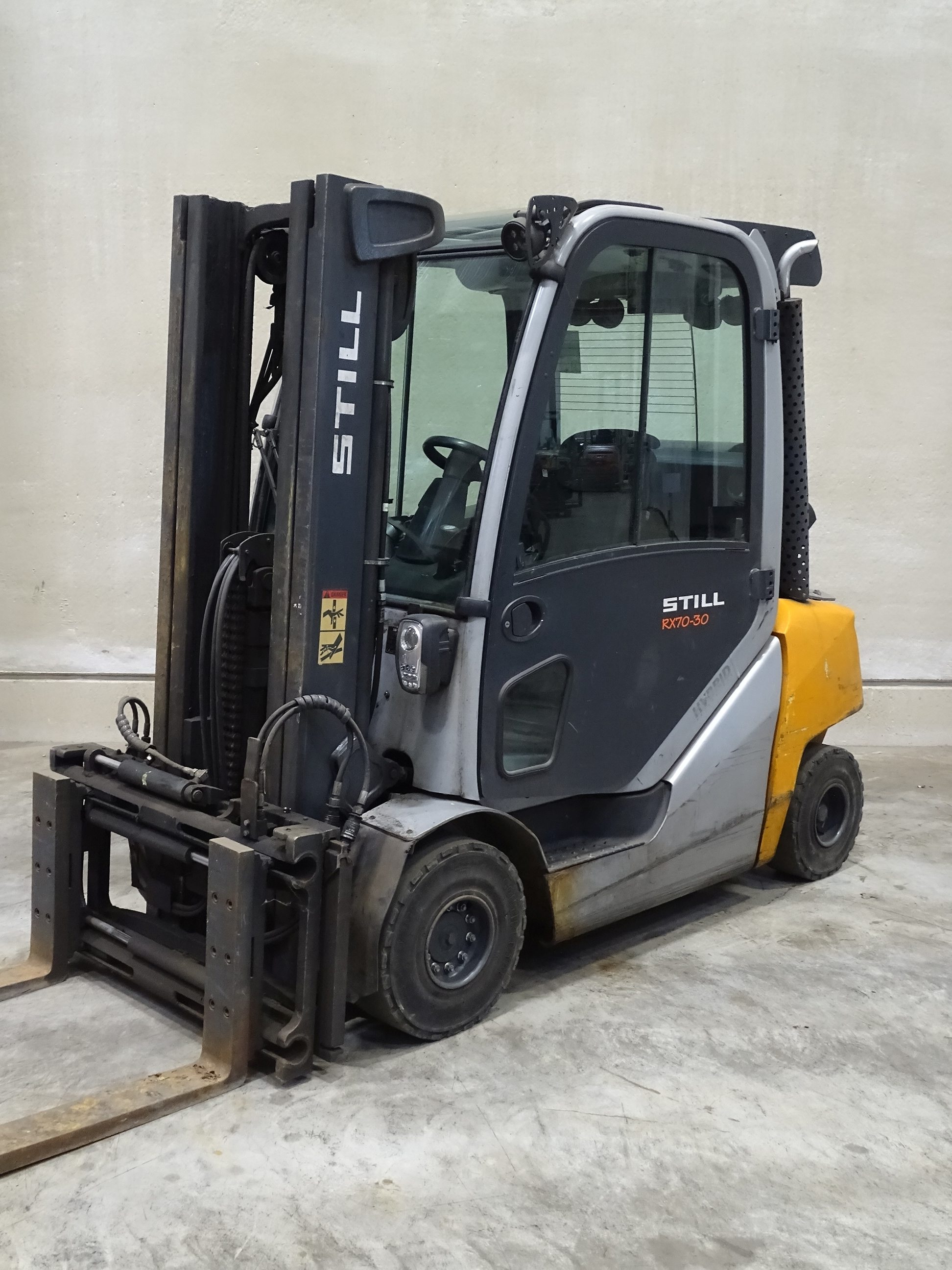 Still RX70-30T LPG Forklifts www.blackforxx.com