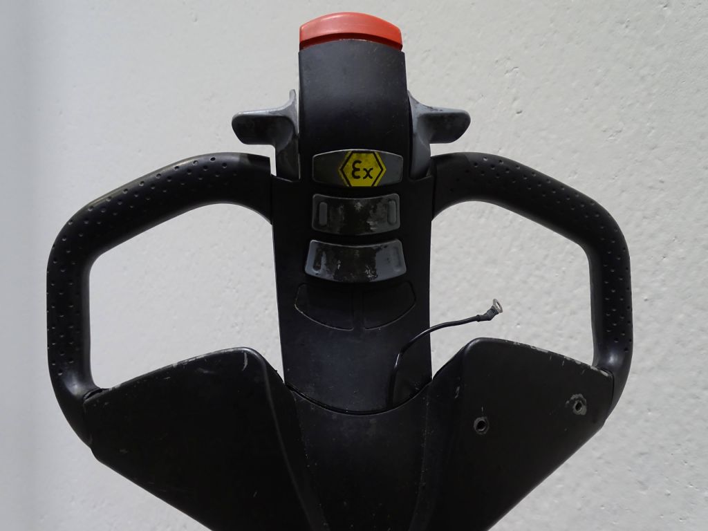 Still EXU20/EX Electric Pallet Truck www.blackforxx.com
