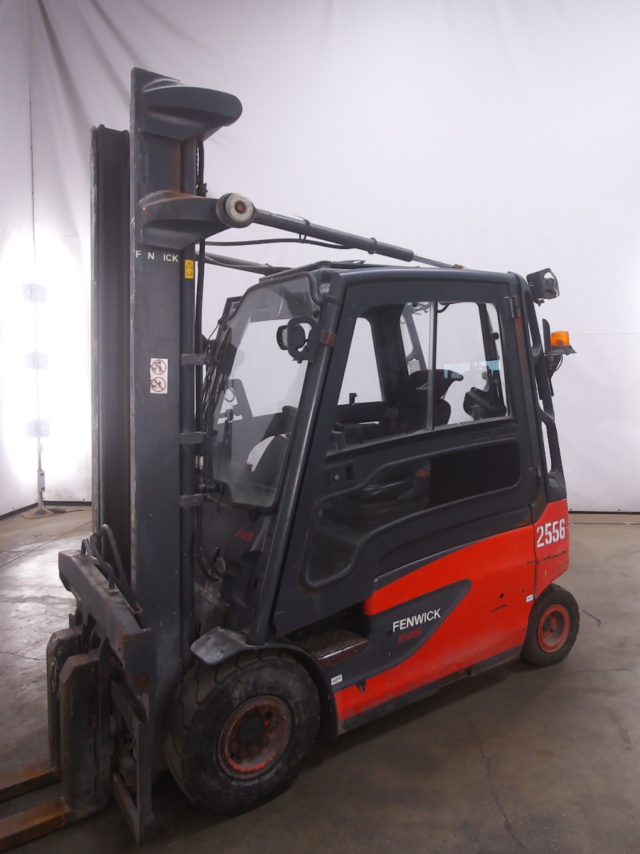 Linde E25L-01 Электро 4 колесный Погрузчики www.blackforxx.com