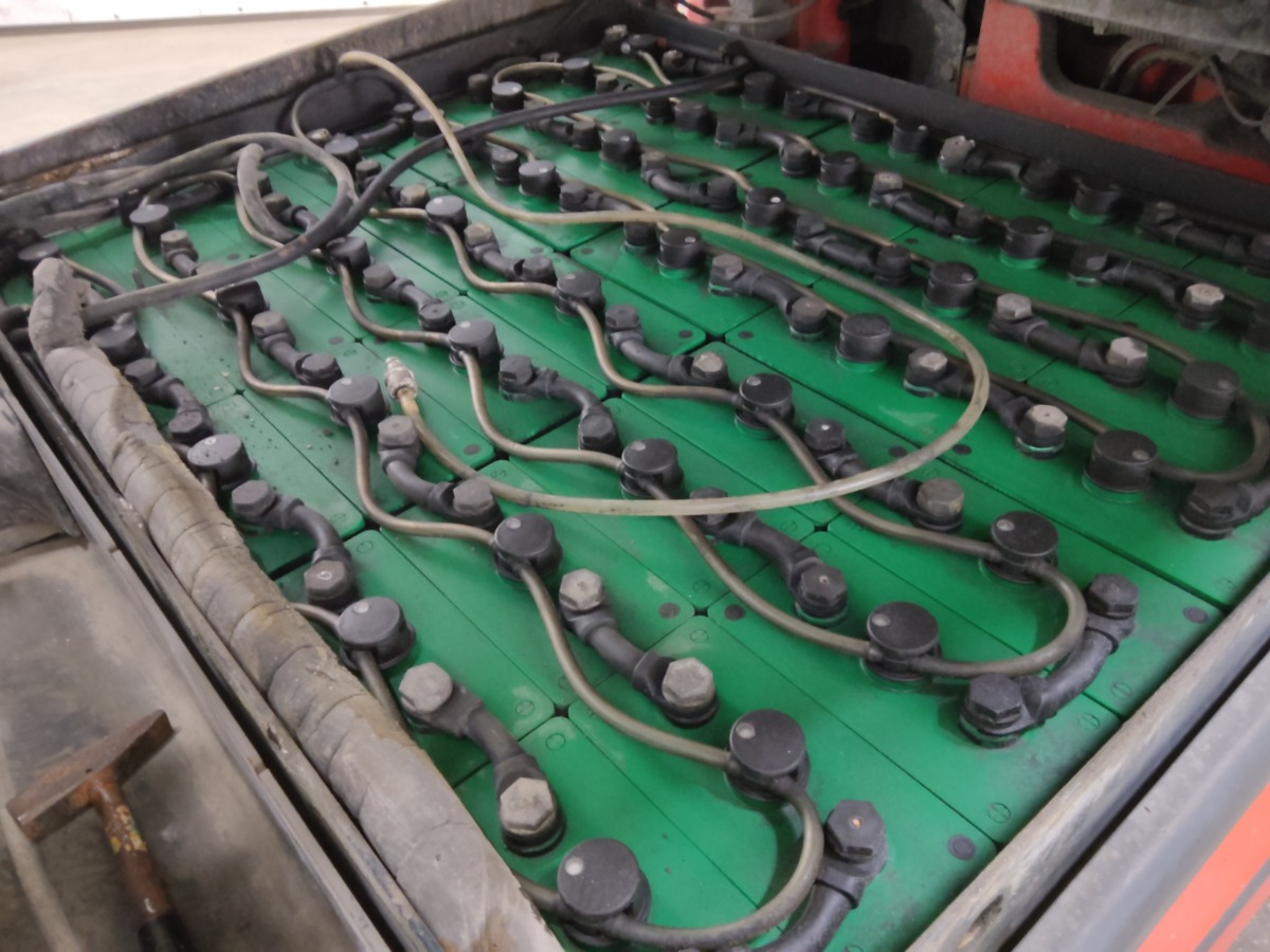 Linde E25L-01 Электро 4 колесный Погрузчики www.blackforxx.com