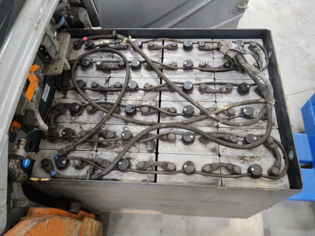 STILL RX20-16 Electric 3-wheel forklift www.blackforxx.com