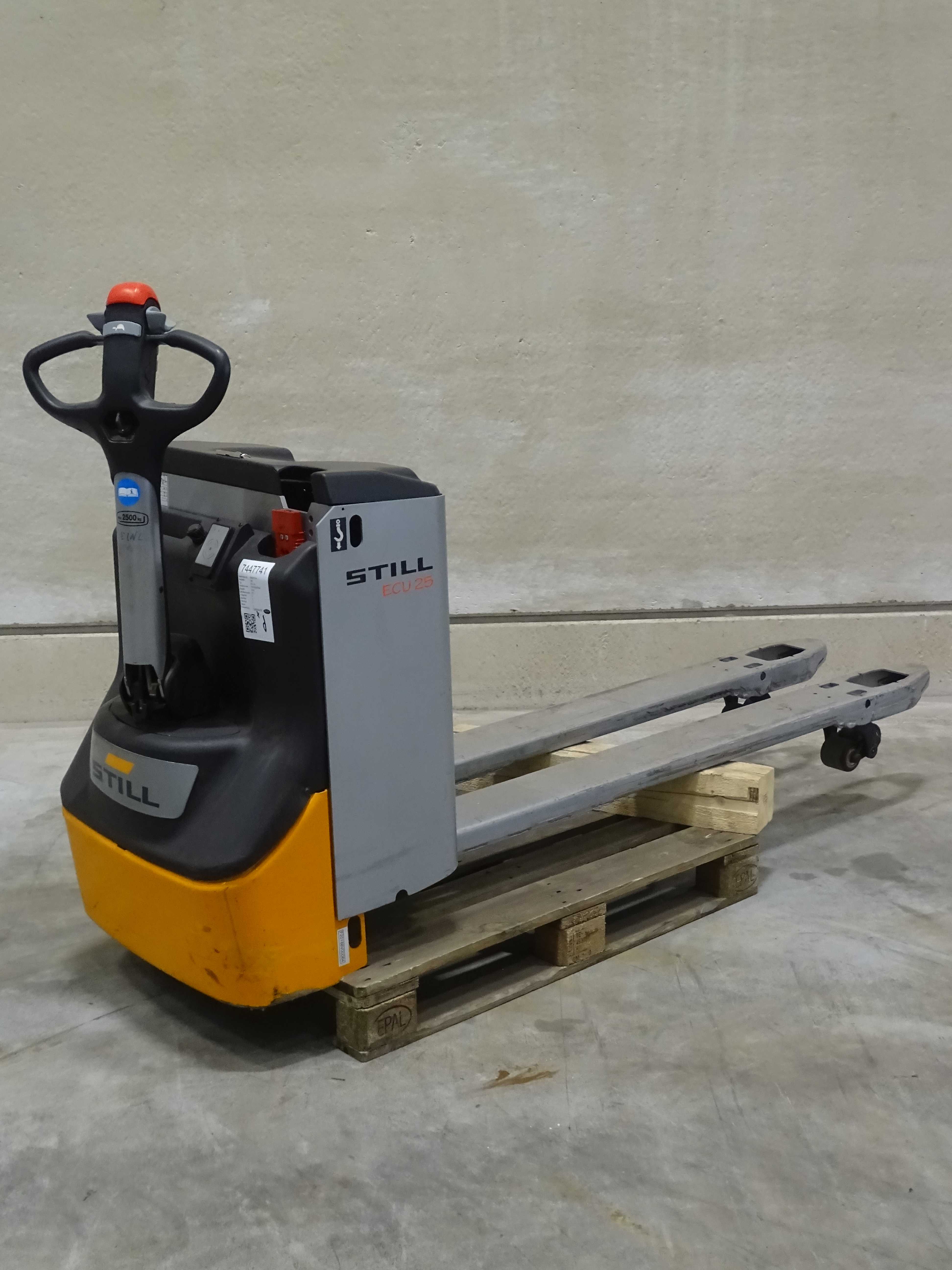 Still ECU25/1800MM Pallettruck www.blackforxx.com
