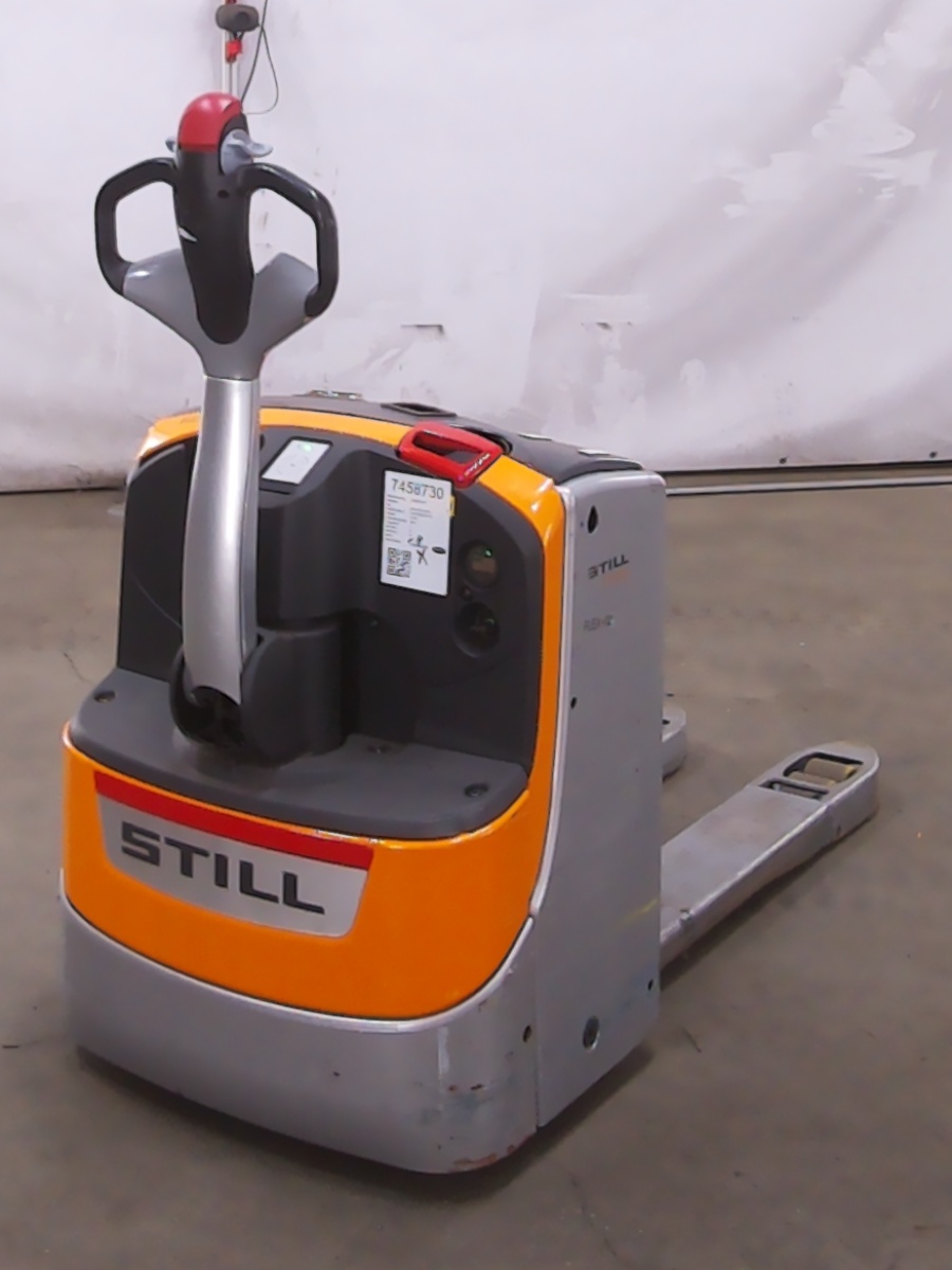 Still EXU20/BATT.NEU Transpallet elettrico www.blackforxx.com