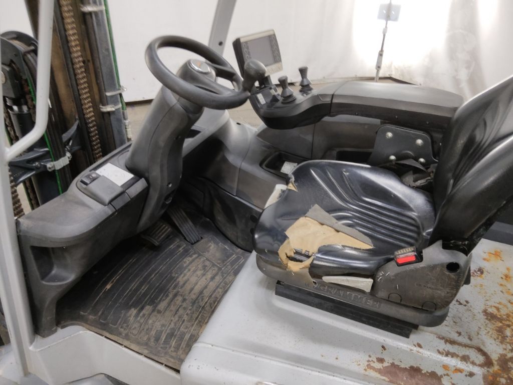 STILL RX60-35 Empilhador el�trico de quatro rodas www.blackforxx.com