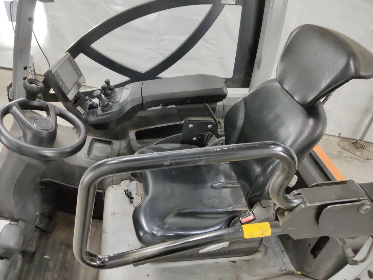 Still RX20-16/LIION Electric 3-wheel forklift www.blackforxx.com