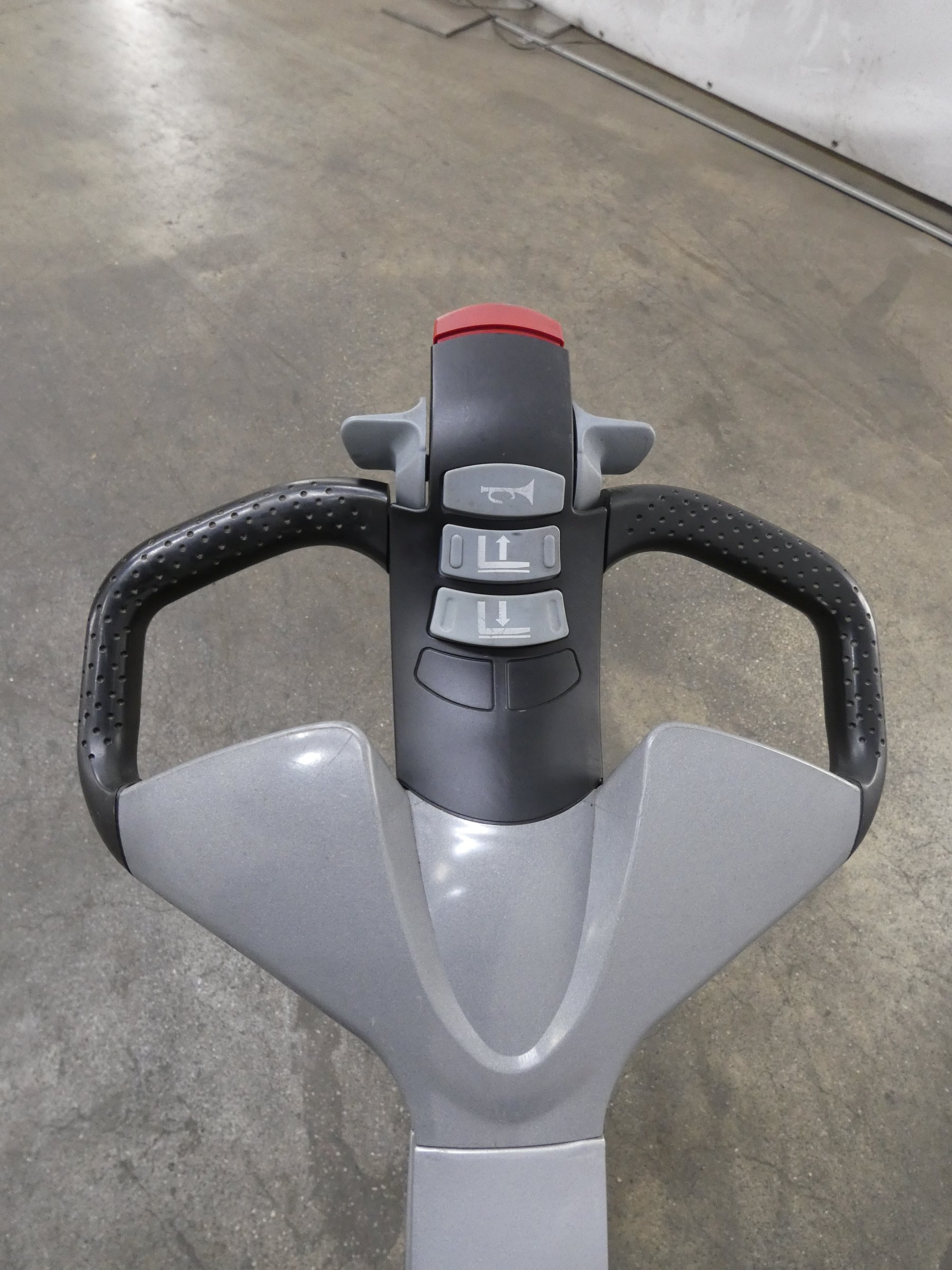 Still EXU16/BATT.NEU Electric Pallet Truck www.blackforxx.com