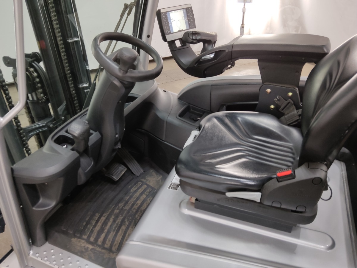 Still RX20-18 Elektro 3 Rad-Stapler www.blackforxx.com