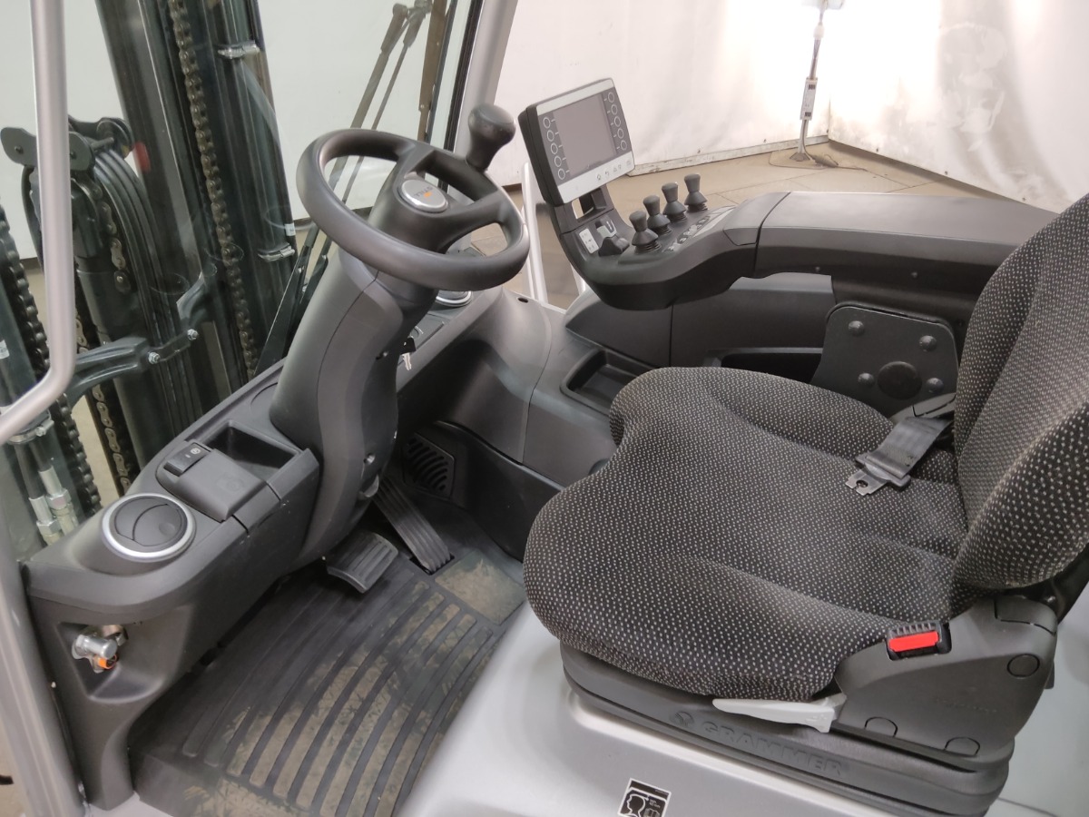 Still RX20-18 Elektro 3 Rad-Stapler www.blackforxx.com