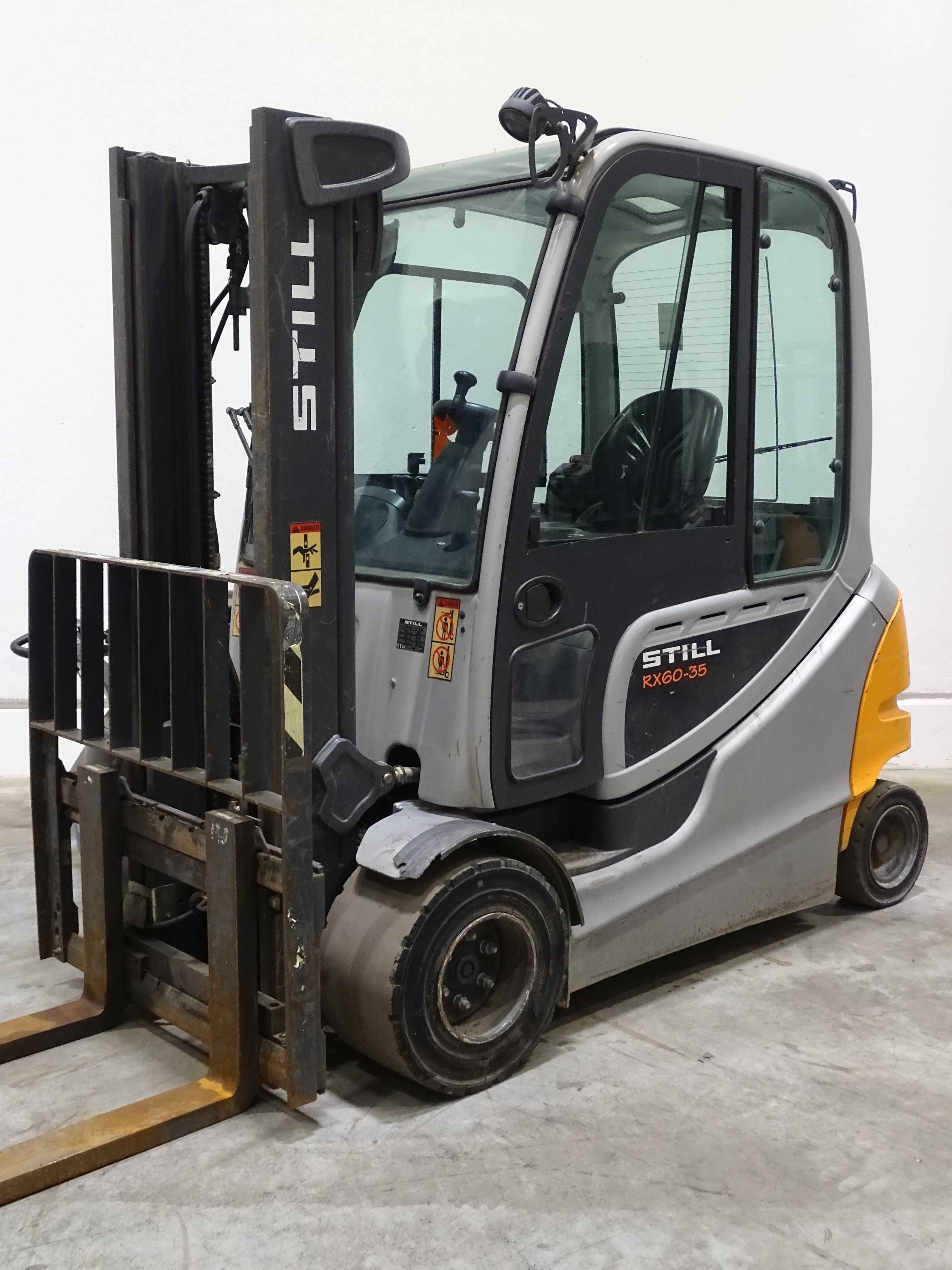 Still RX60-35 Elektryczny 4-kolowy www.blackforxx.com