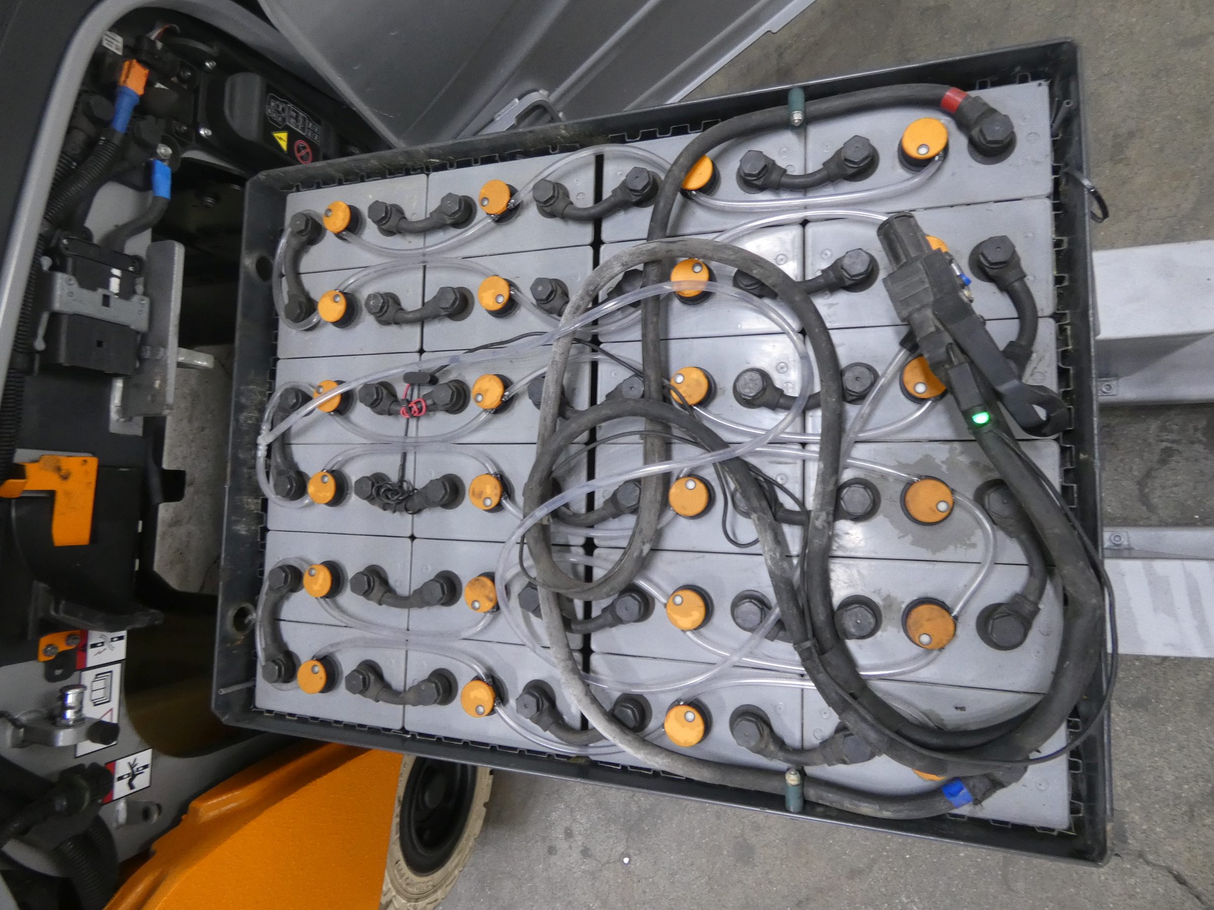 Still RX20-20P Elektro 4 Rad-Stapler www.blackforxx.com