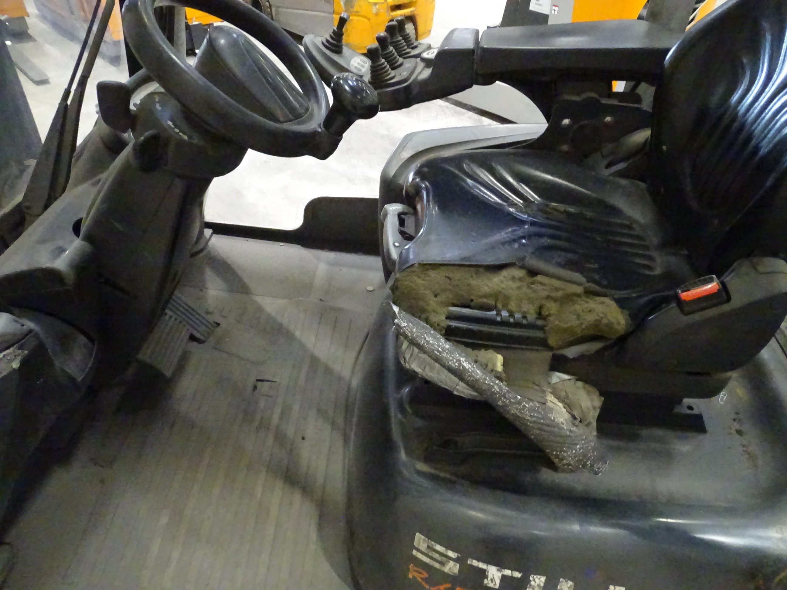 Still RX70-40 Empilhador Diesel www.blackforxx.com