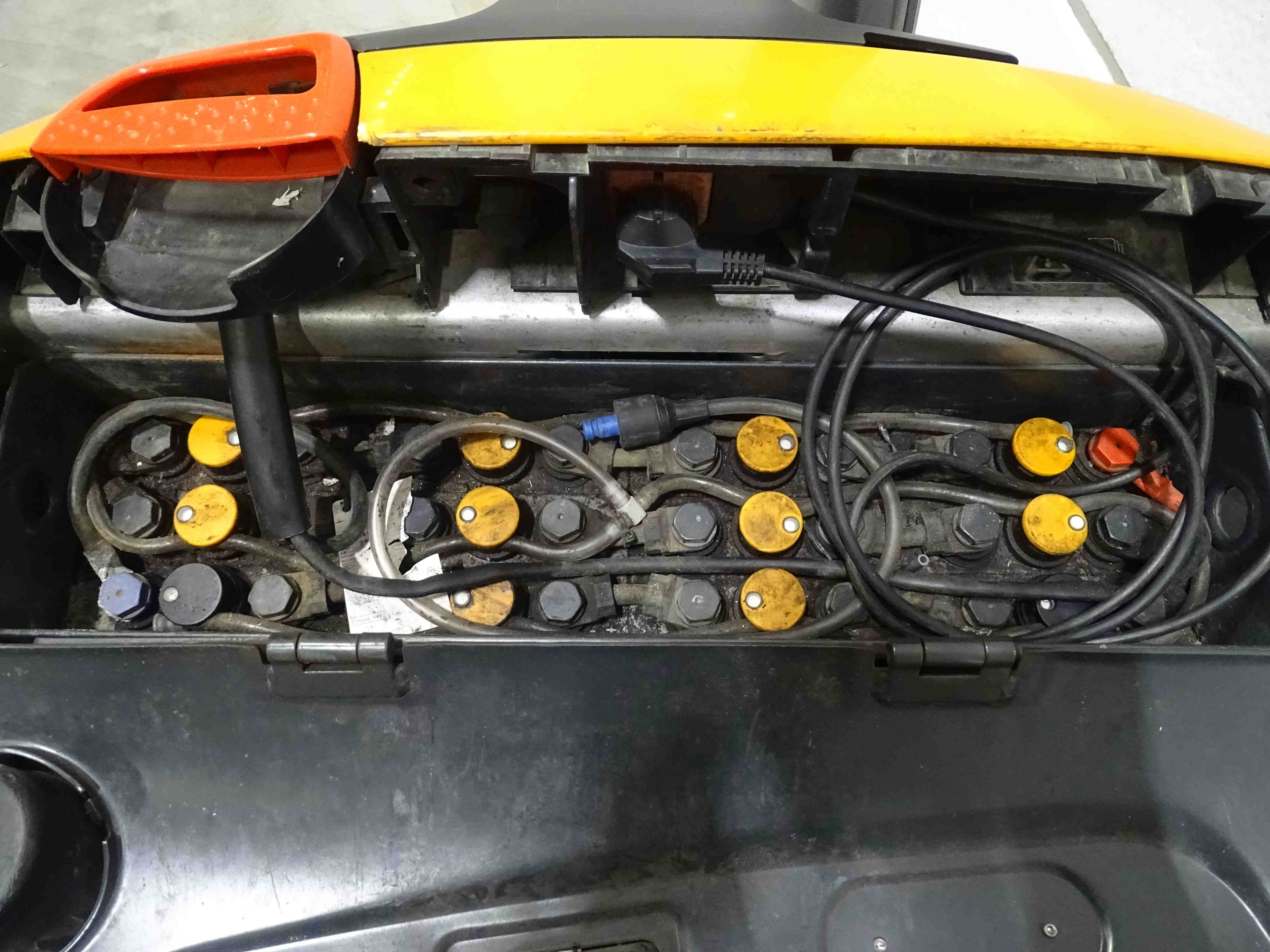 Still EXU16 Niederhubwagen www.blackforxx.com