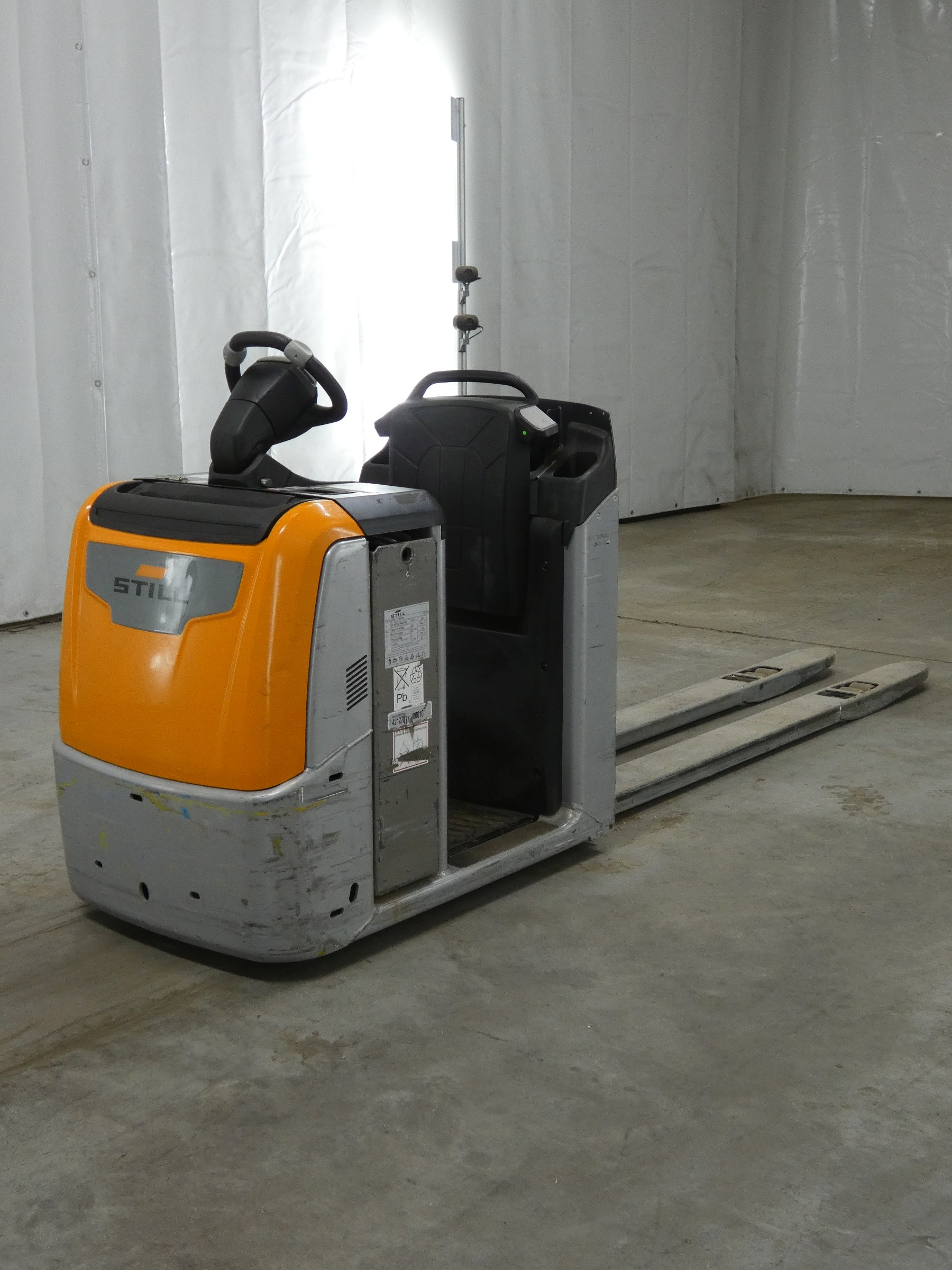 Still OPX20/2390MM Laagheffende orderverzameltruck  www.blackforxx.com