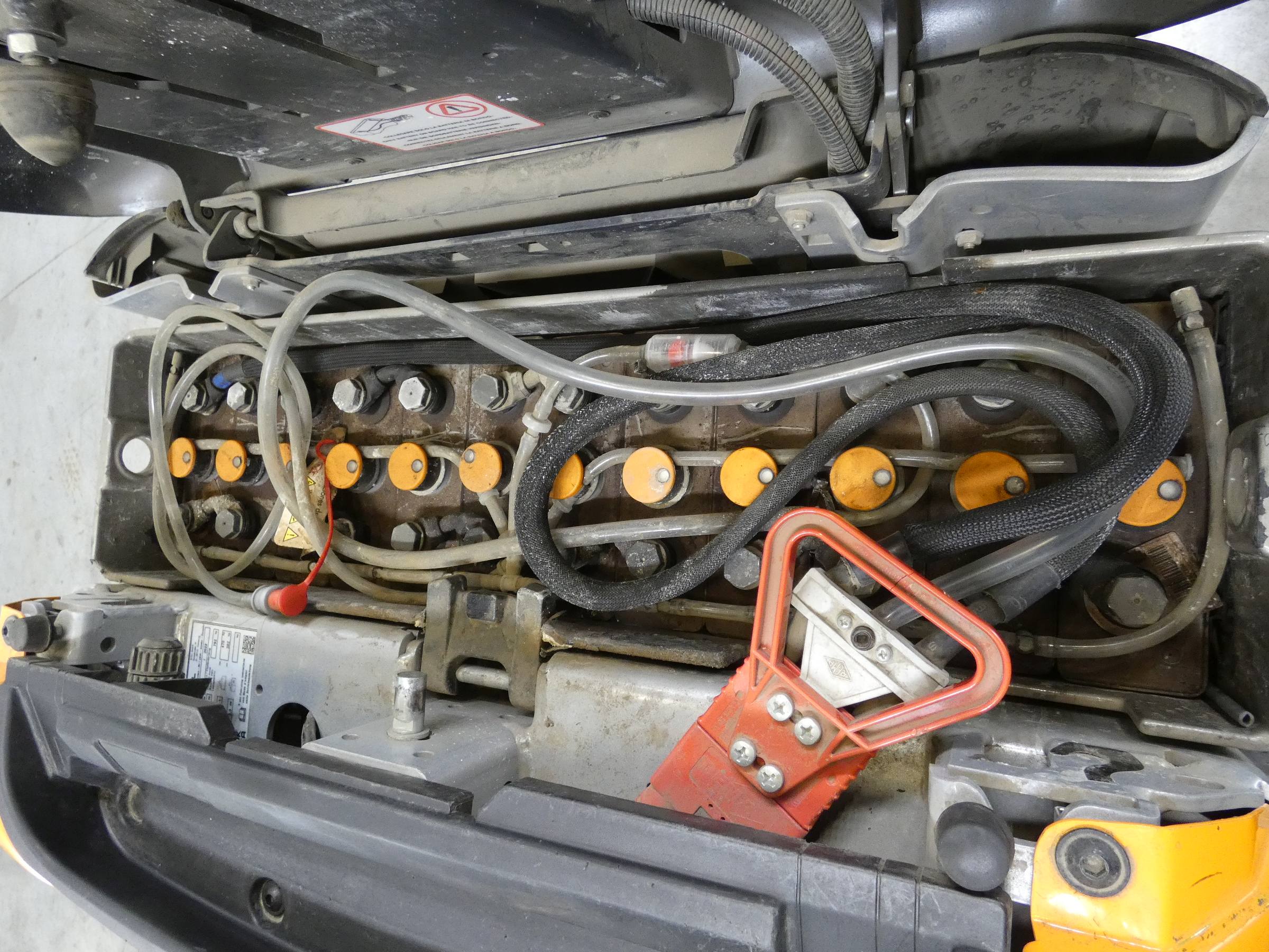 Still OPX20/2390MM Laagheffende orderverzameltruck  www.blackforxx.com