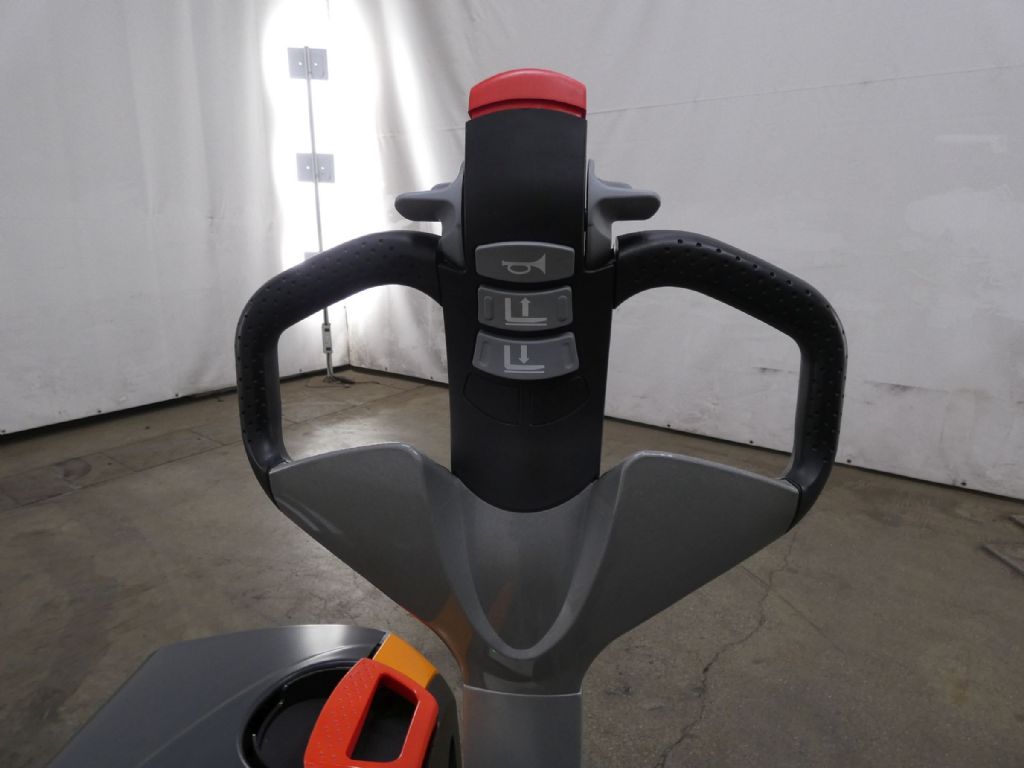 STILL EXU16/BATT.NEU Электротележка www.blackforxx.com