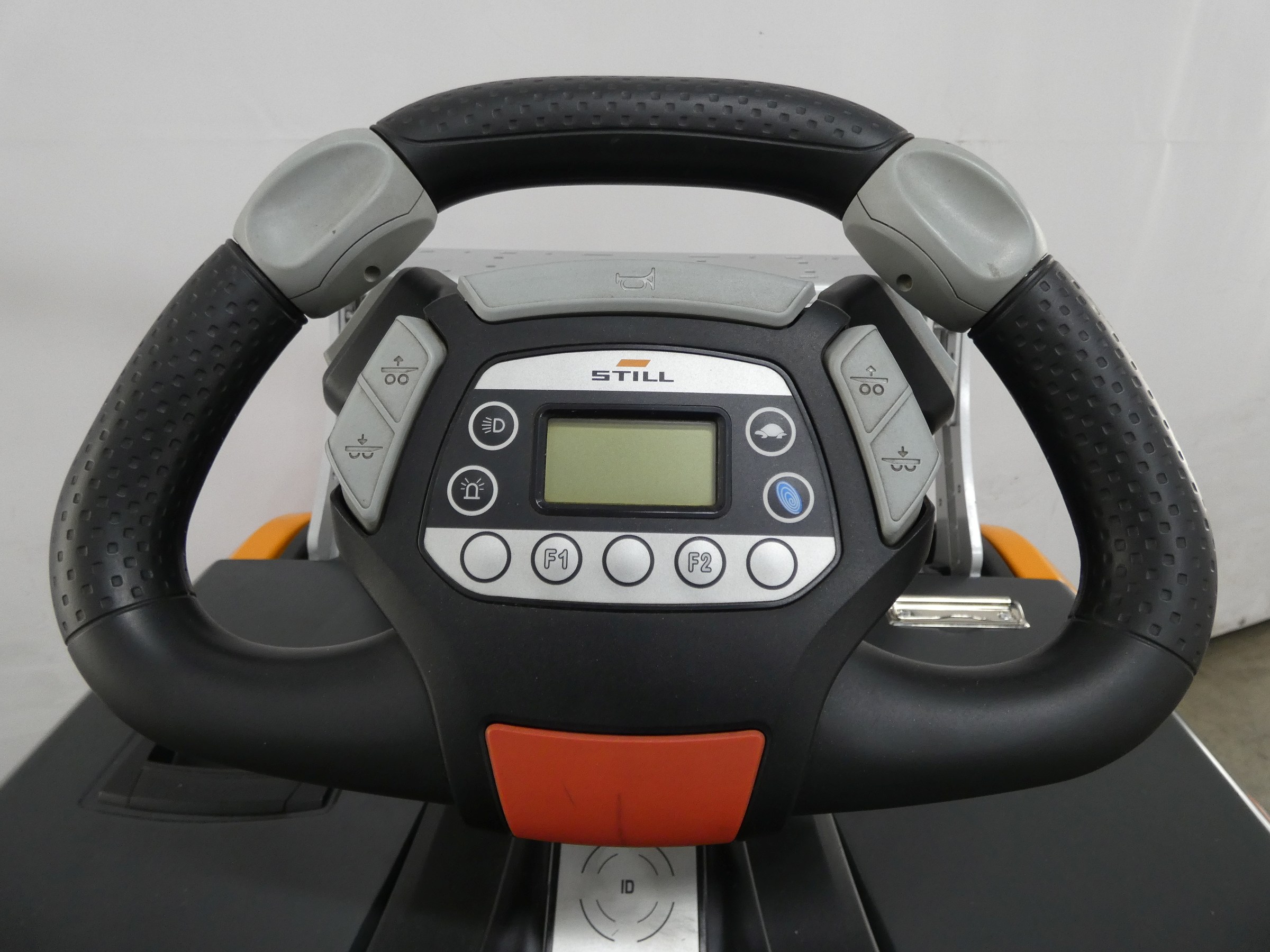 Still OPX-D20/BATT.NEU Niederhubkommissionierer www.blackforxx.com