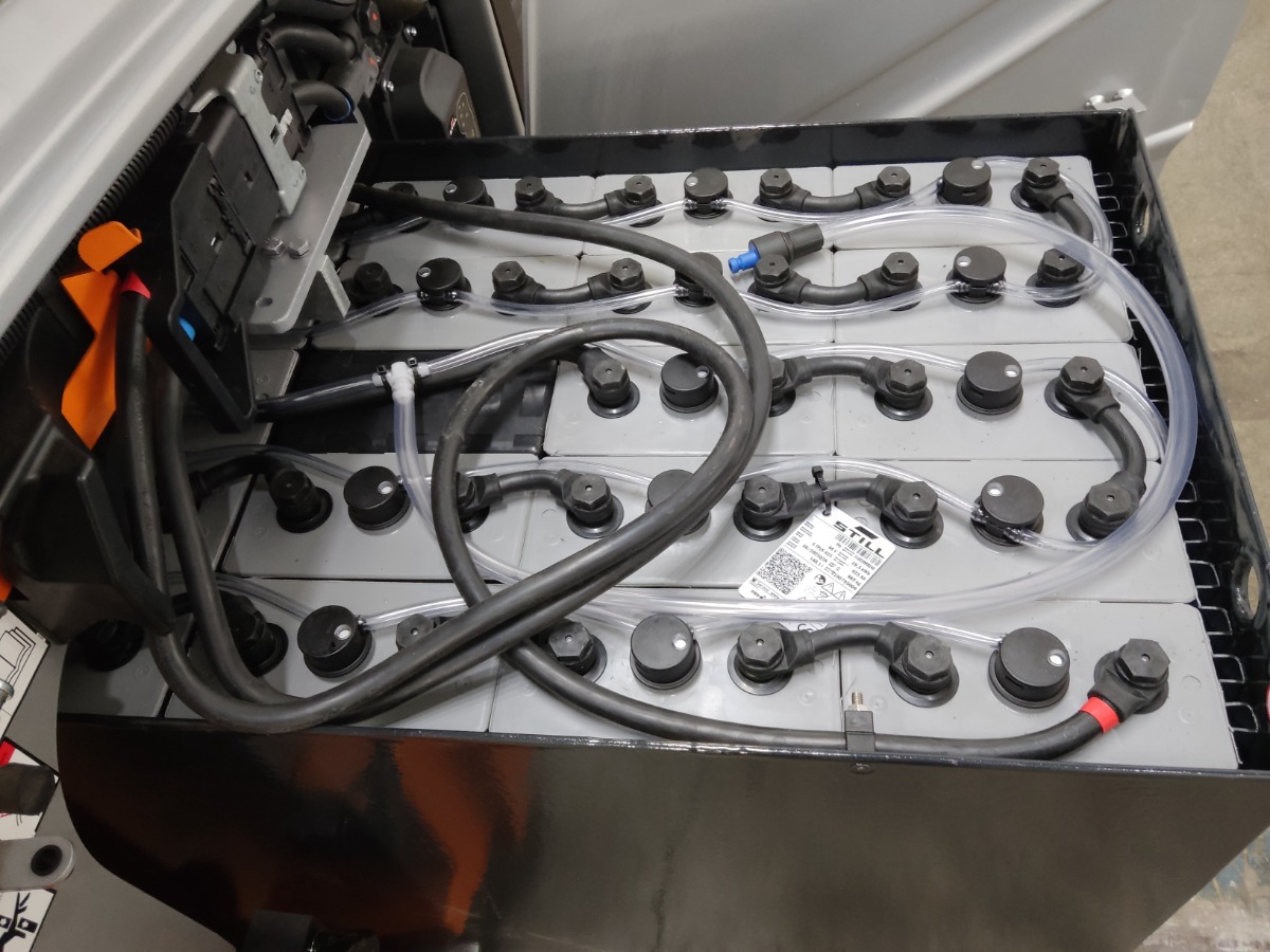 Still RX20-16C Elektro 3 Rad-Stapler www.blackforxx.com