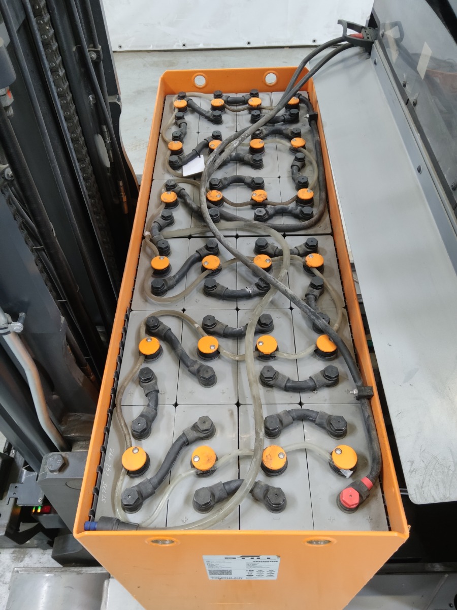 STILL FM-X17 Carrello retrattile www.blackforxx.com