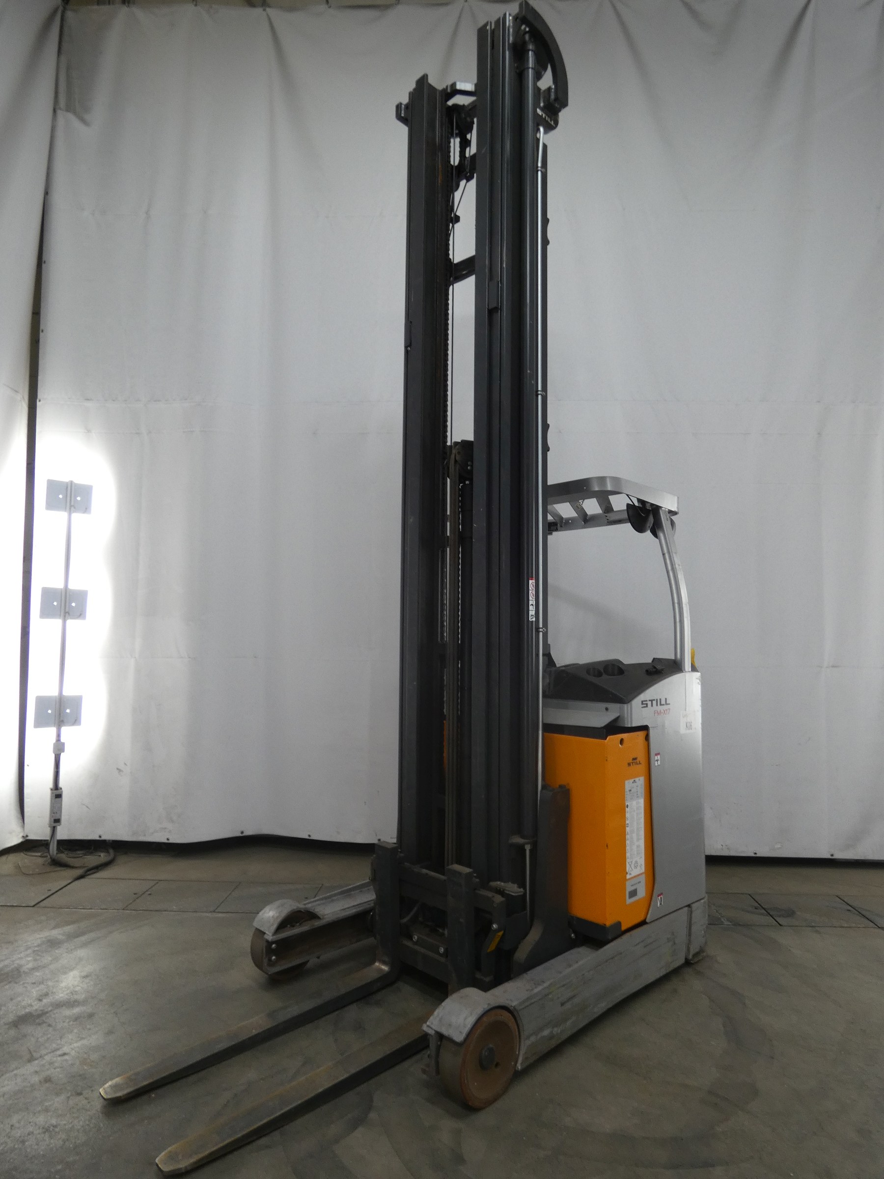 Still FM-X17 Schubmaststapler www.blackforxx.com