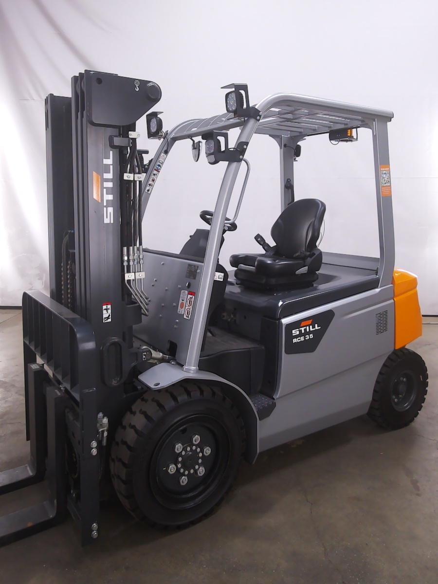 Still RCE35 Electric 4-wheel forklift www.blackforxx.com