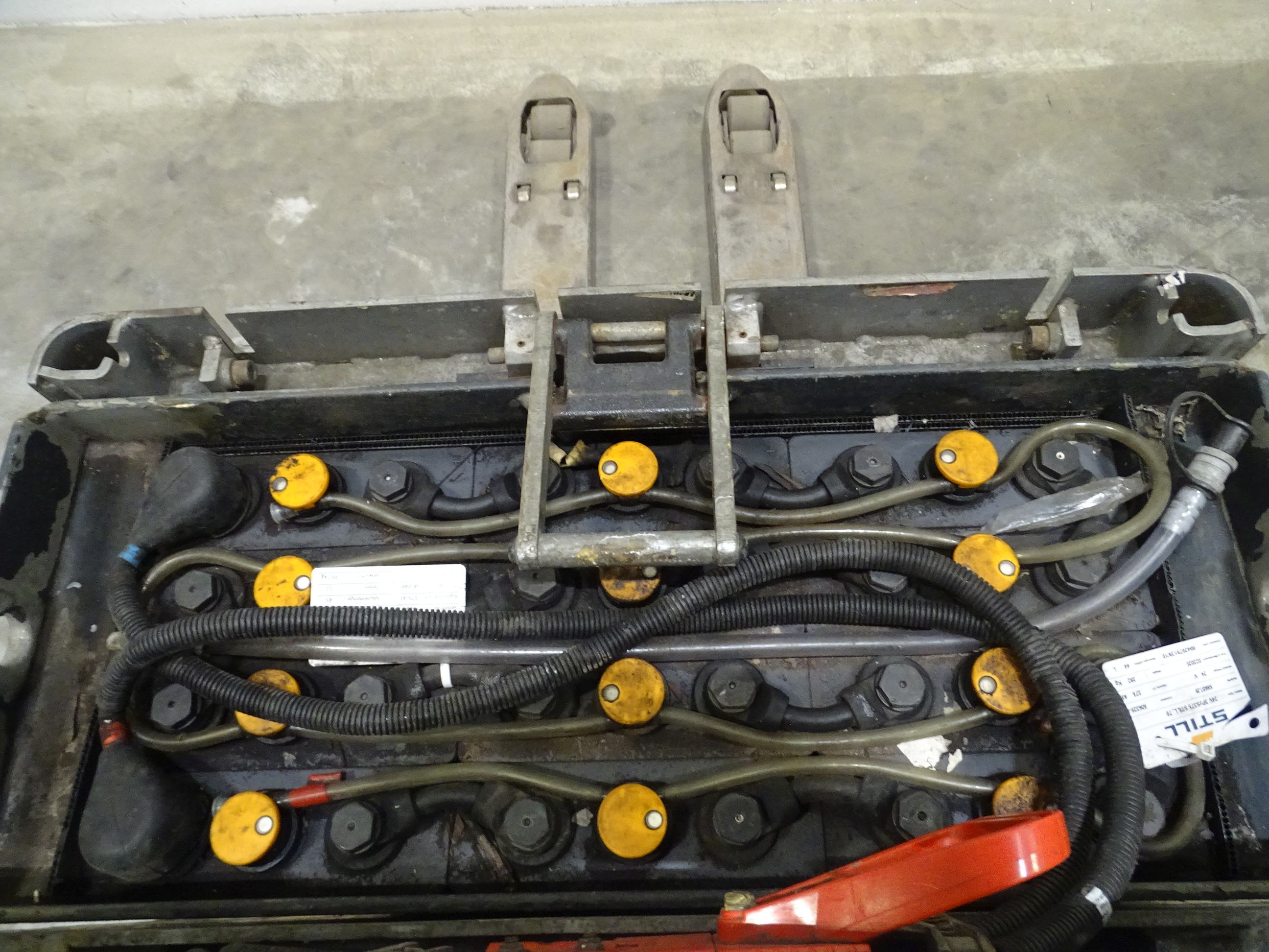 Still EXU-S22 Electric Pallet Truck www.blackforxx.com