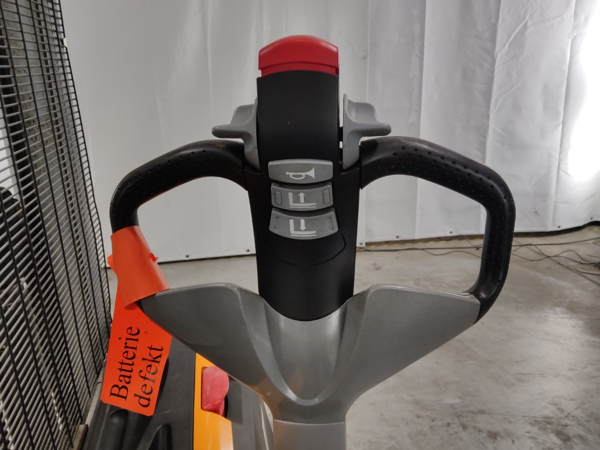 Still EXV10 High Lift stacker www.blackforxx.com