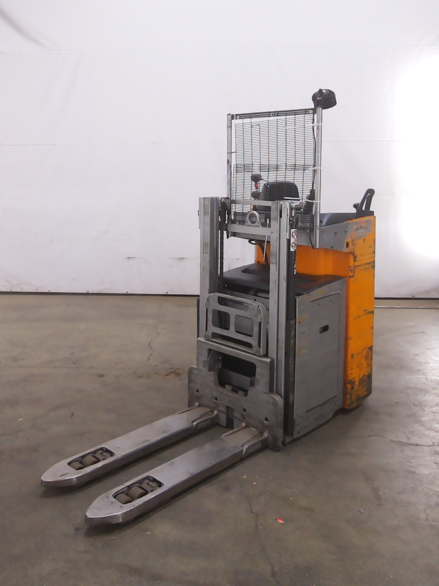 Still SXD20 High Lift stacker www.blackforxx.com