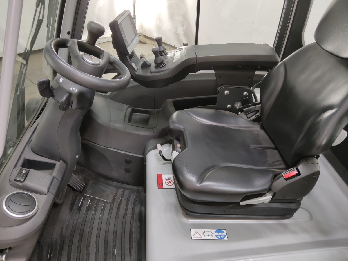 STILL RX60-35L Chariot �lectrique � 4 roues www.blackforxx.com