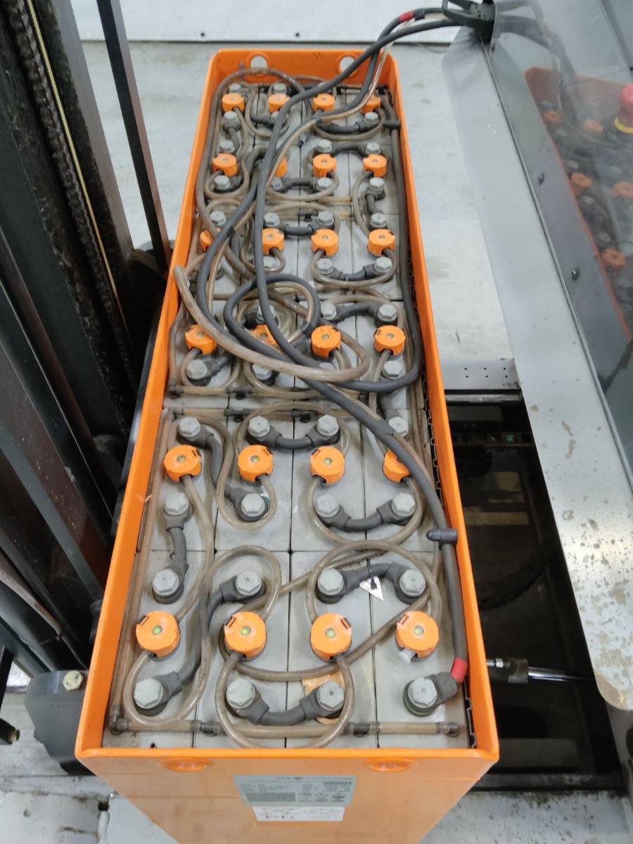 Still FM-X17 Carrello retrattile www.blackforxx.com