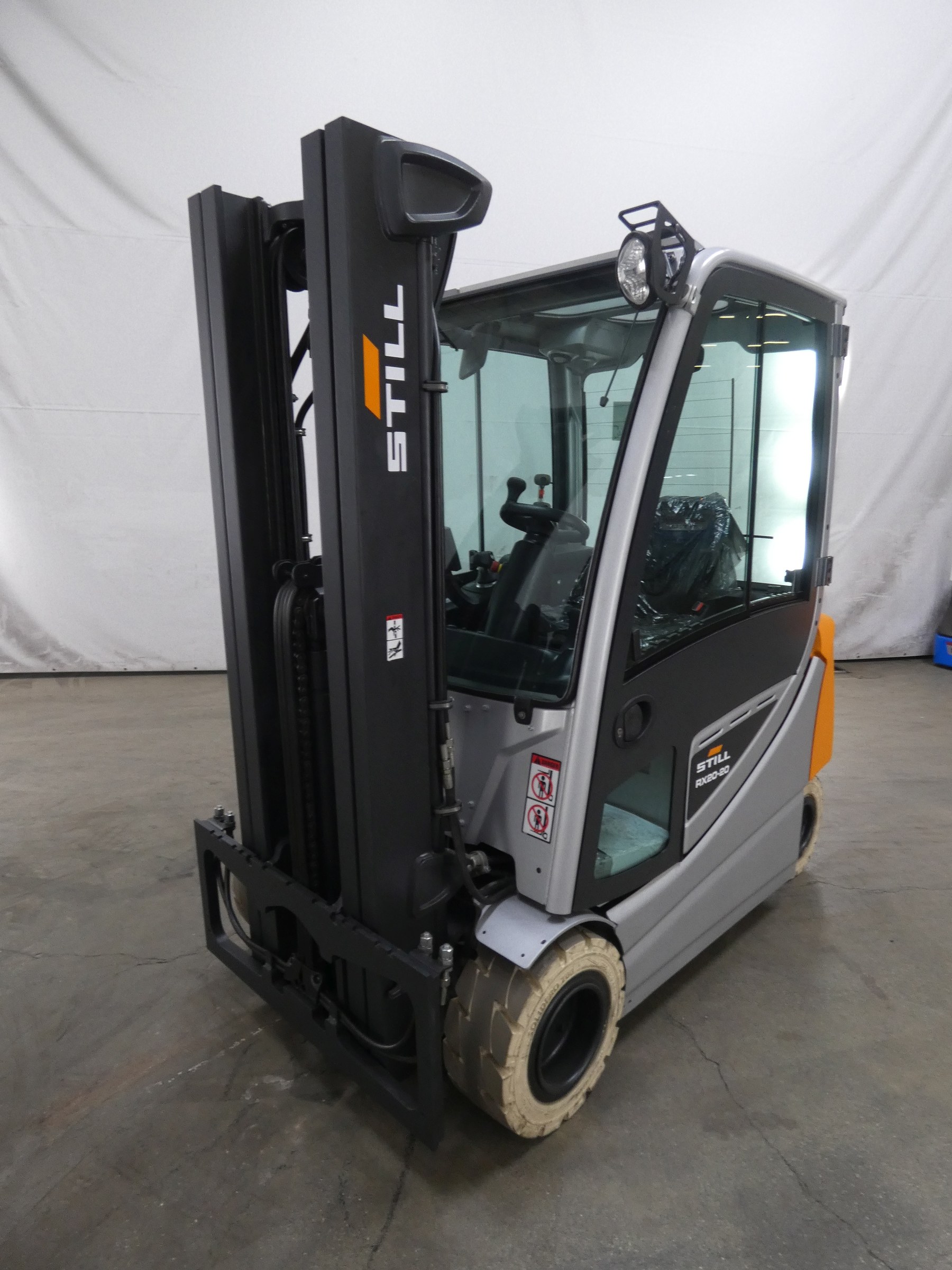 Still RX20-20PL Electric 4-wheel forklift www.blackforxx.com