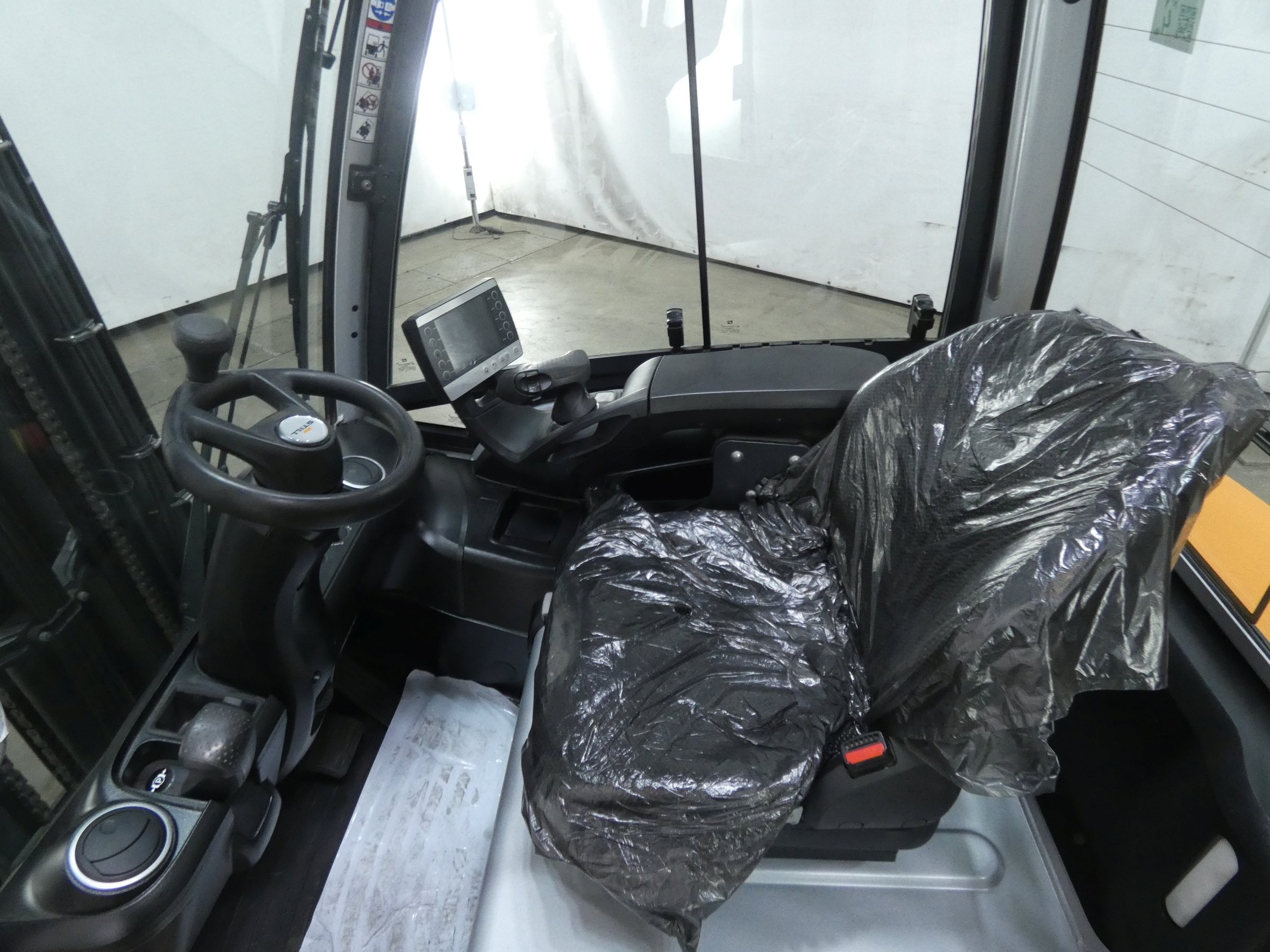 Still RX20-20PL Electric 4-wheel forklift www.blackforxx.com