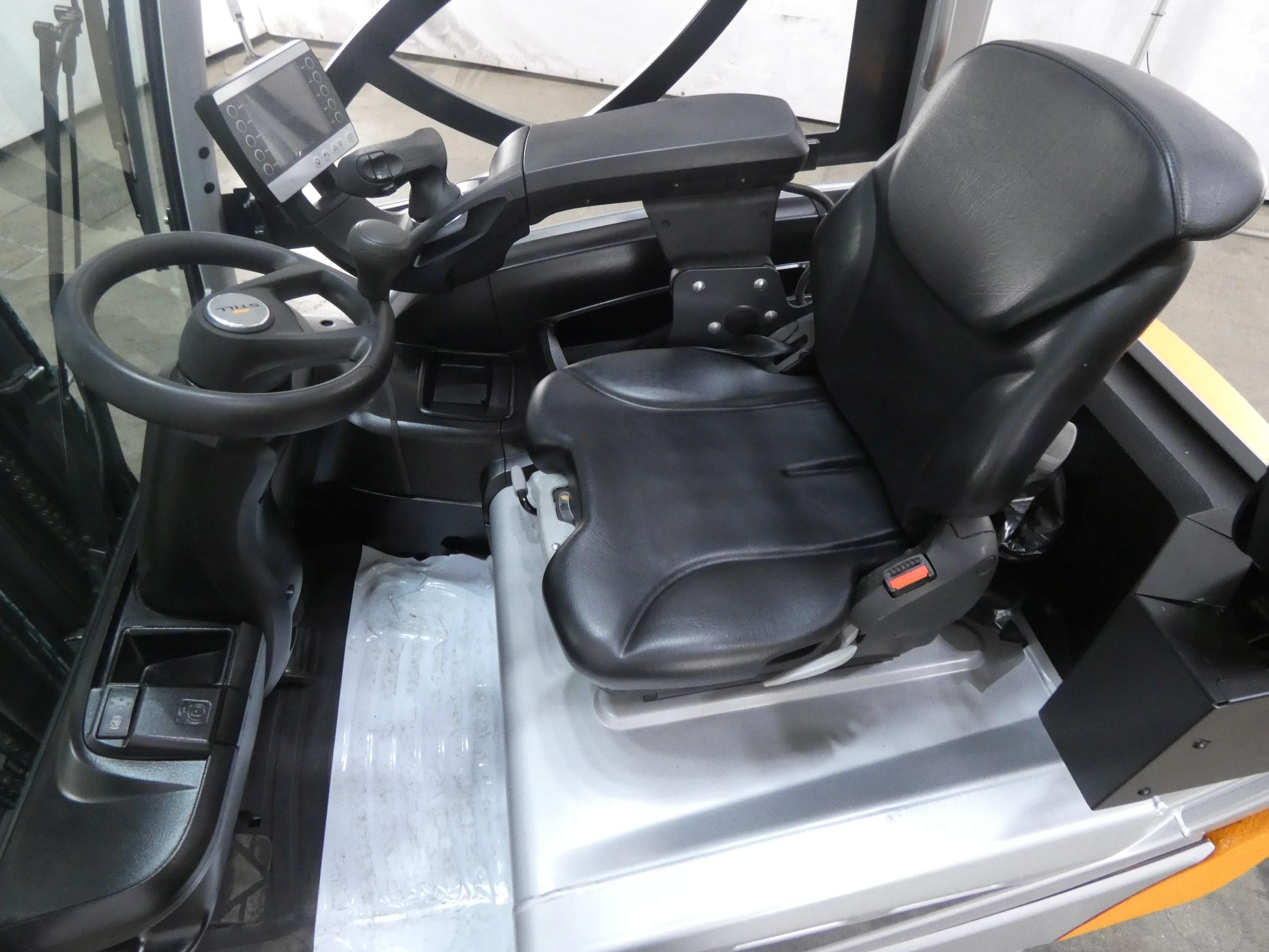 Still RX20-20P Electric 4-wheel forklift www.blackforxx.com