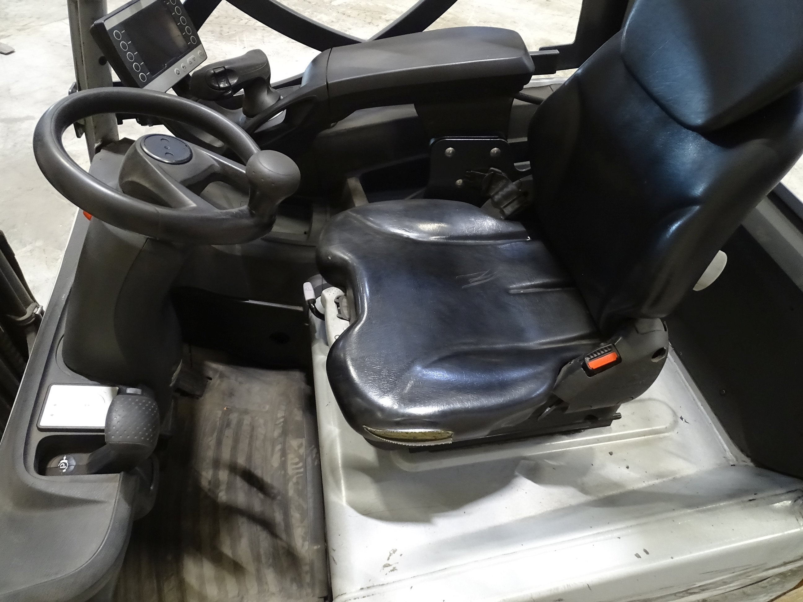 Still RX20-16 Empilhador eltrico de trs rodas www.blackforxx.com