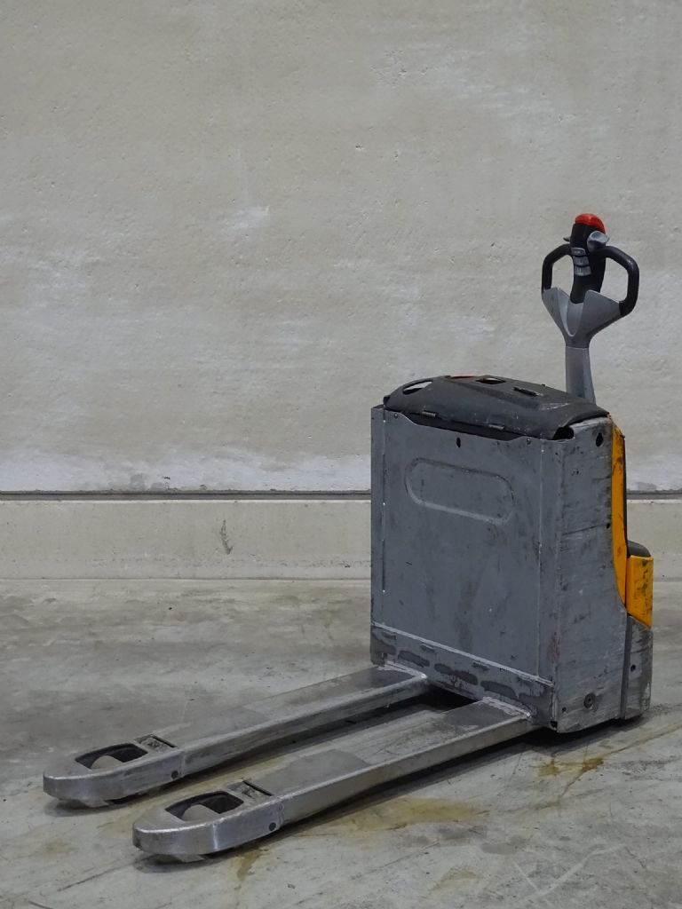 STILL EXU16 Electric Pallet Truck www.blackforxx.com