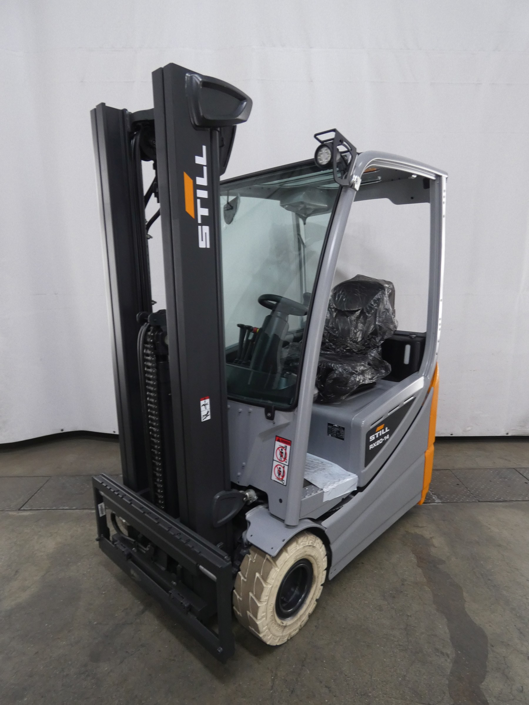 STILL RX20-14C Elettrico 3 ruote www.blackforxx.com