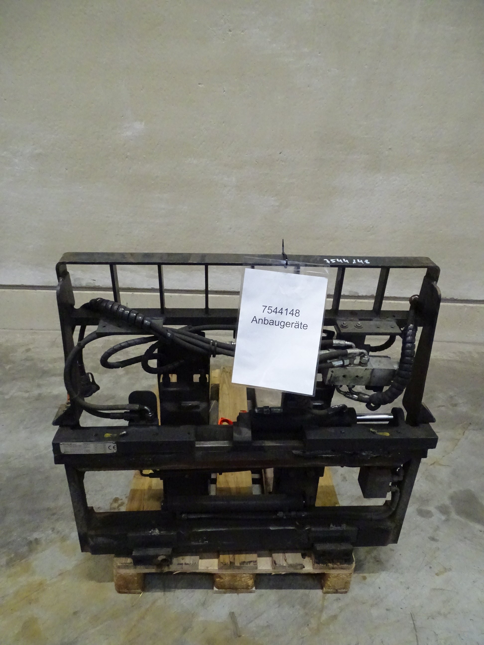 Weitere RZV-S-TGZ.25.1200 Fork positioners www.blackforxx.com
