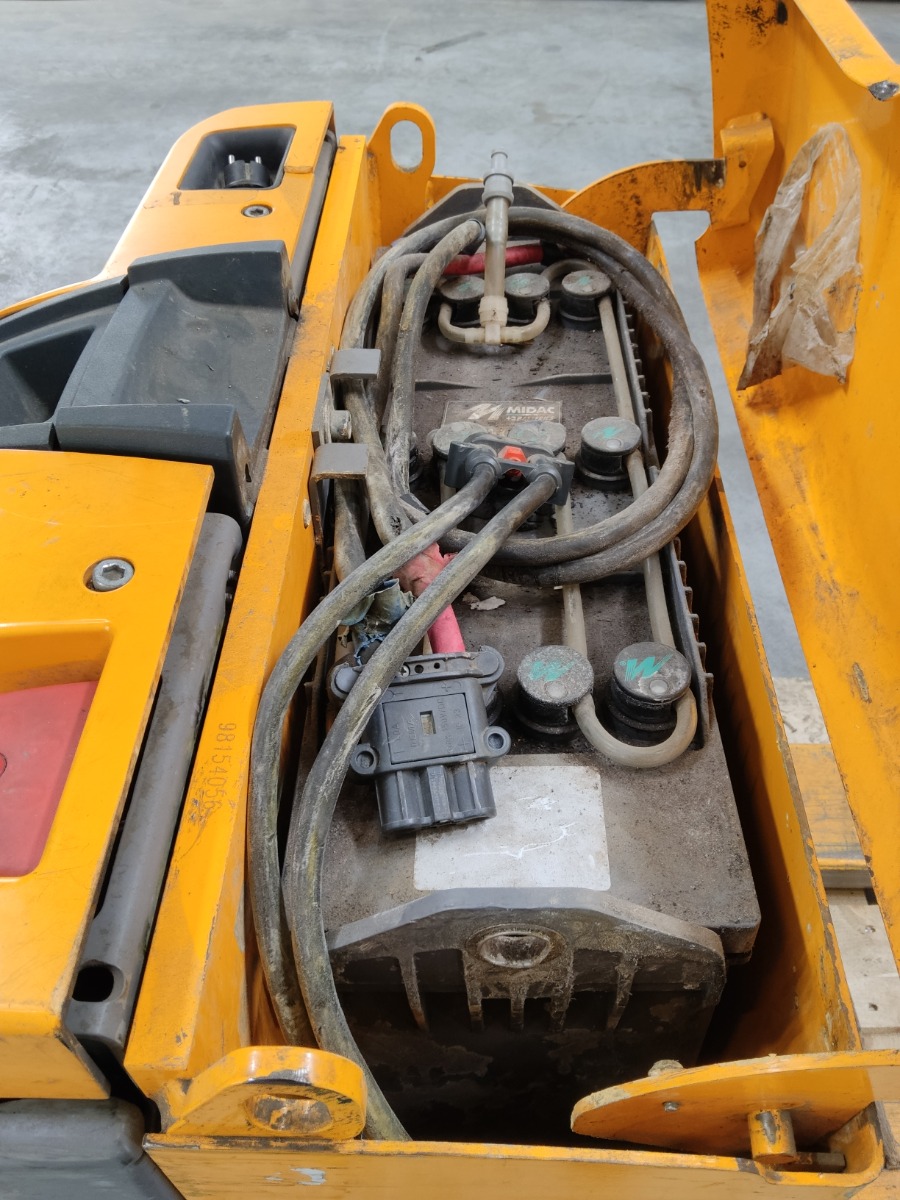 Jungheinrich EJE116 Electric Pallet Truck www.blackforxx.com