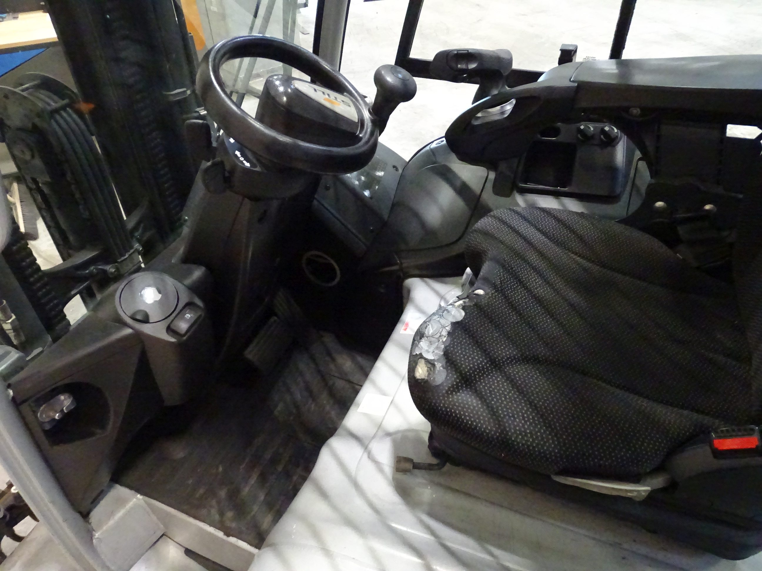 Still RX60-25 Electric 4-wheel forklift www.blackforxx.com