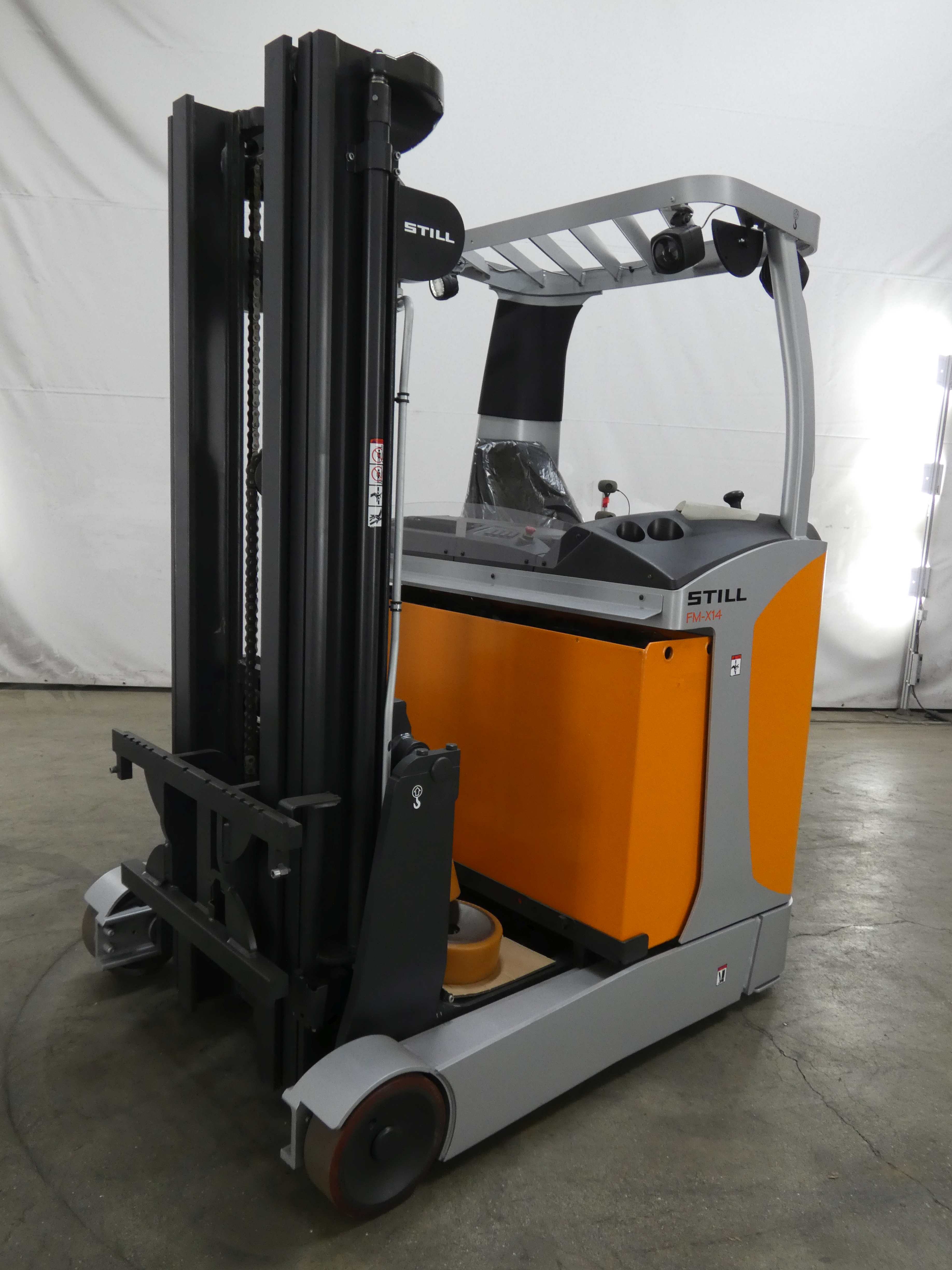 Still FM-X14 Carrello retrattile www.blackforxx.com