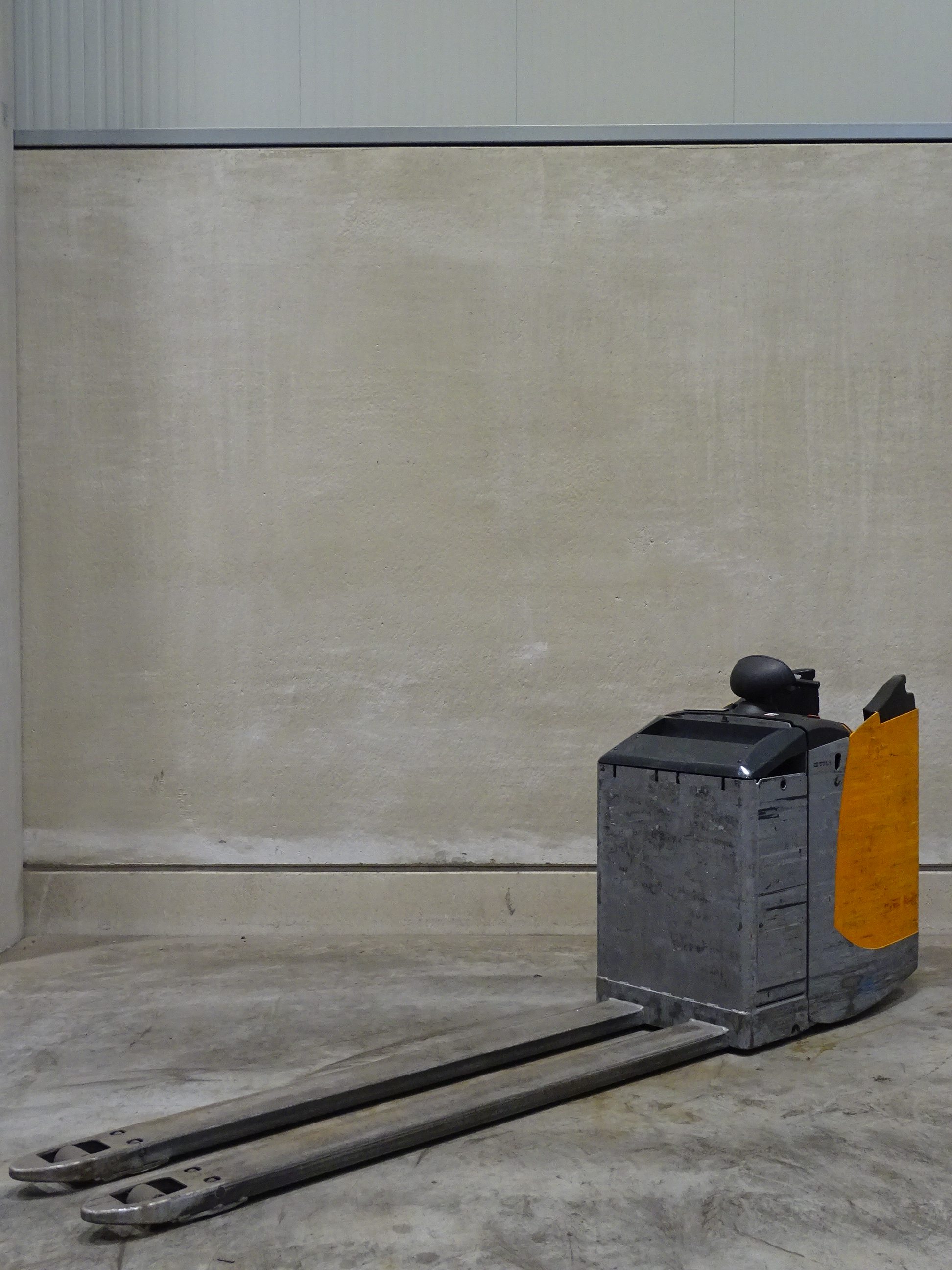 Still EXU-S24/2390MM Pallettruck www.blackforxx.com